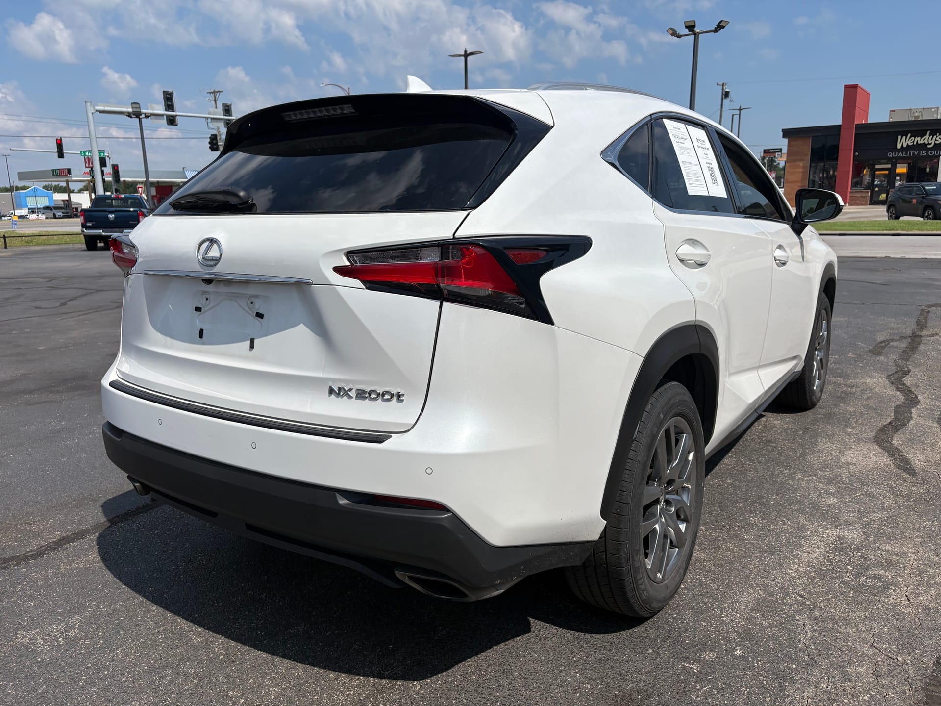 2016 LEXUS NX 200T - Gallery Image