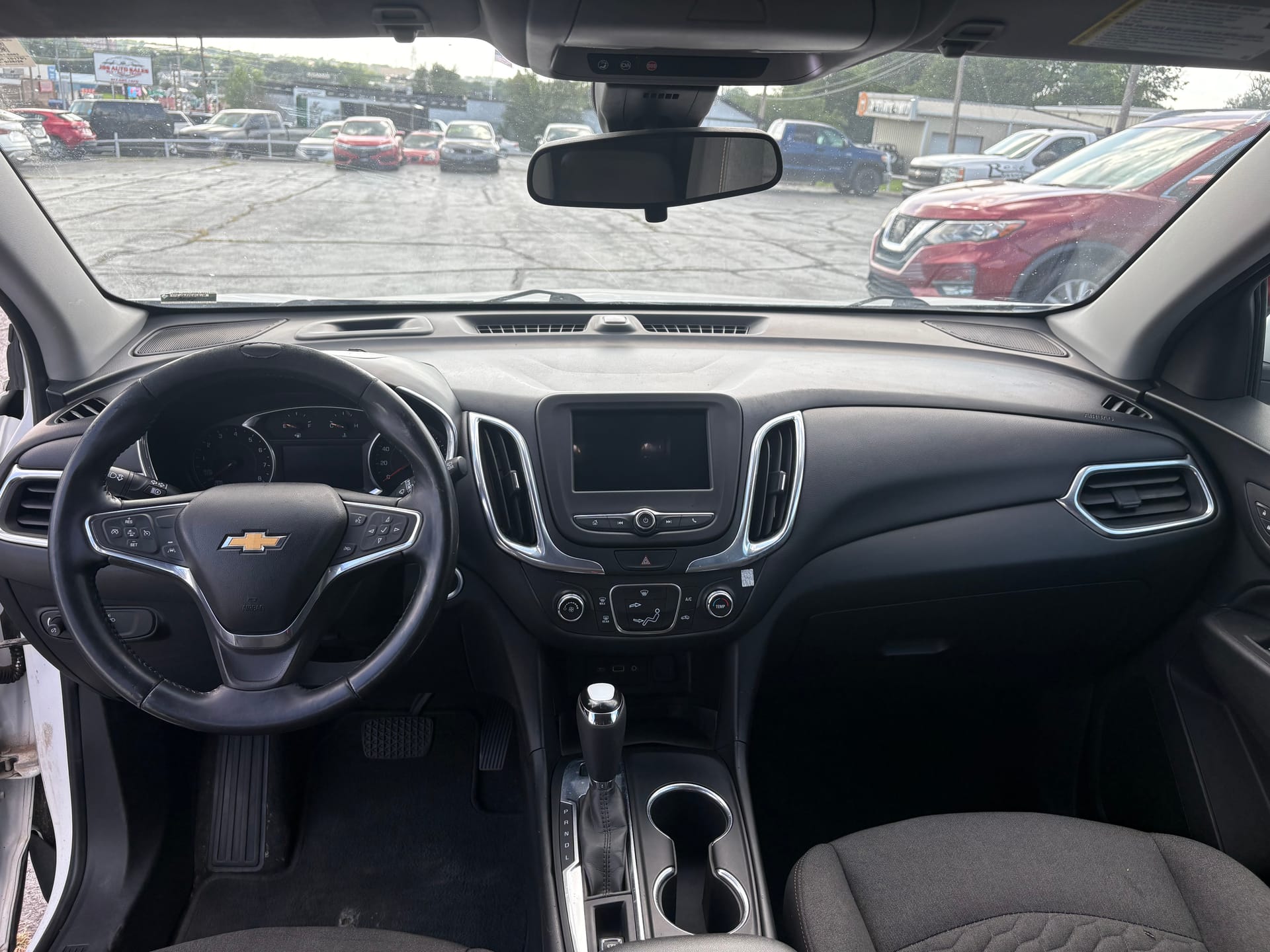 2019 CHEVROLET EQUINOX - Gallery Image