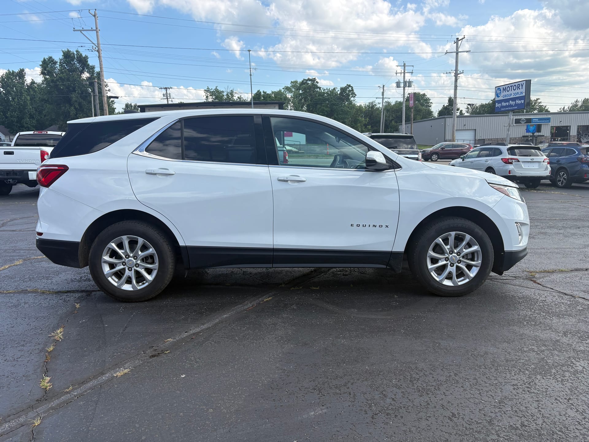 2019 CHEVROLET EQUINOX - Gallery Image