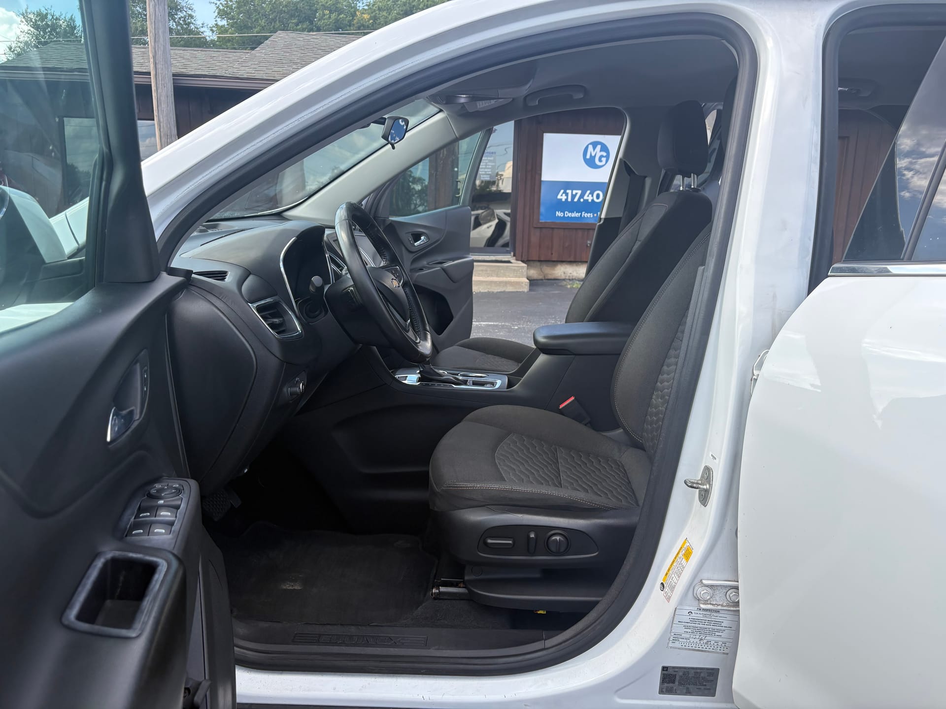 2019 CHEVROLET EQUINOX - Gallery Image