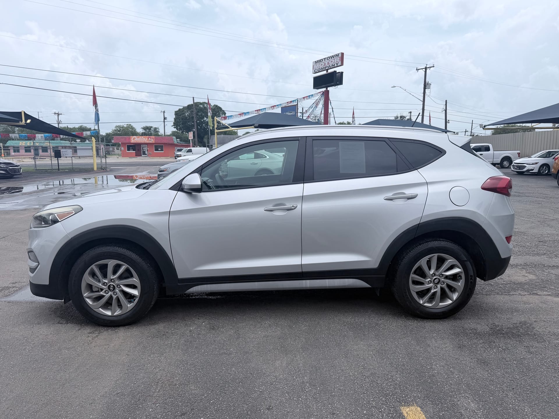 2017 HYUNDAI TUCSON - Gallery Image