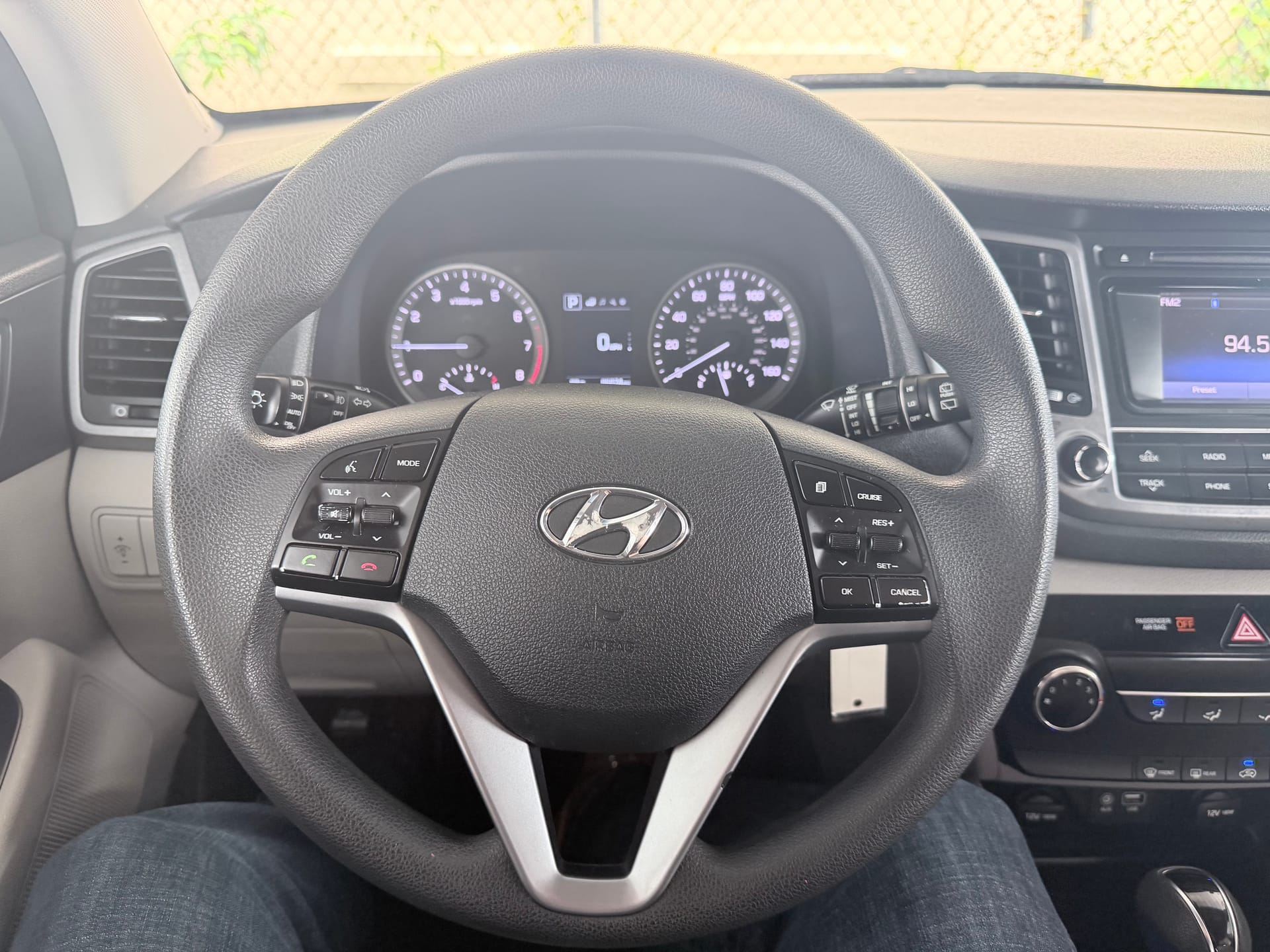2017 HYUNDAI TUCSON - Gallery Image