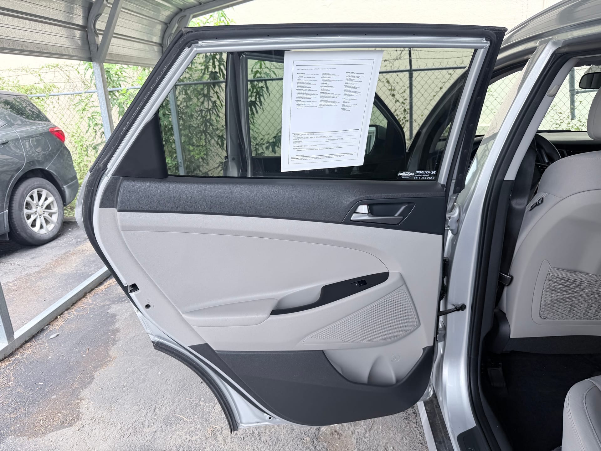 2017 HYUNDAI TUCSON - Gallery Image