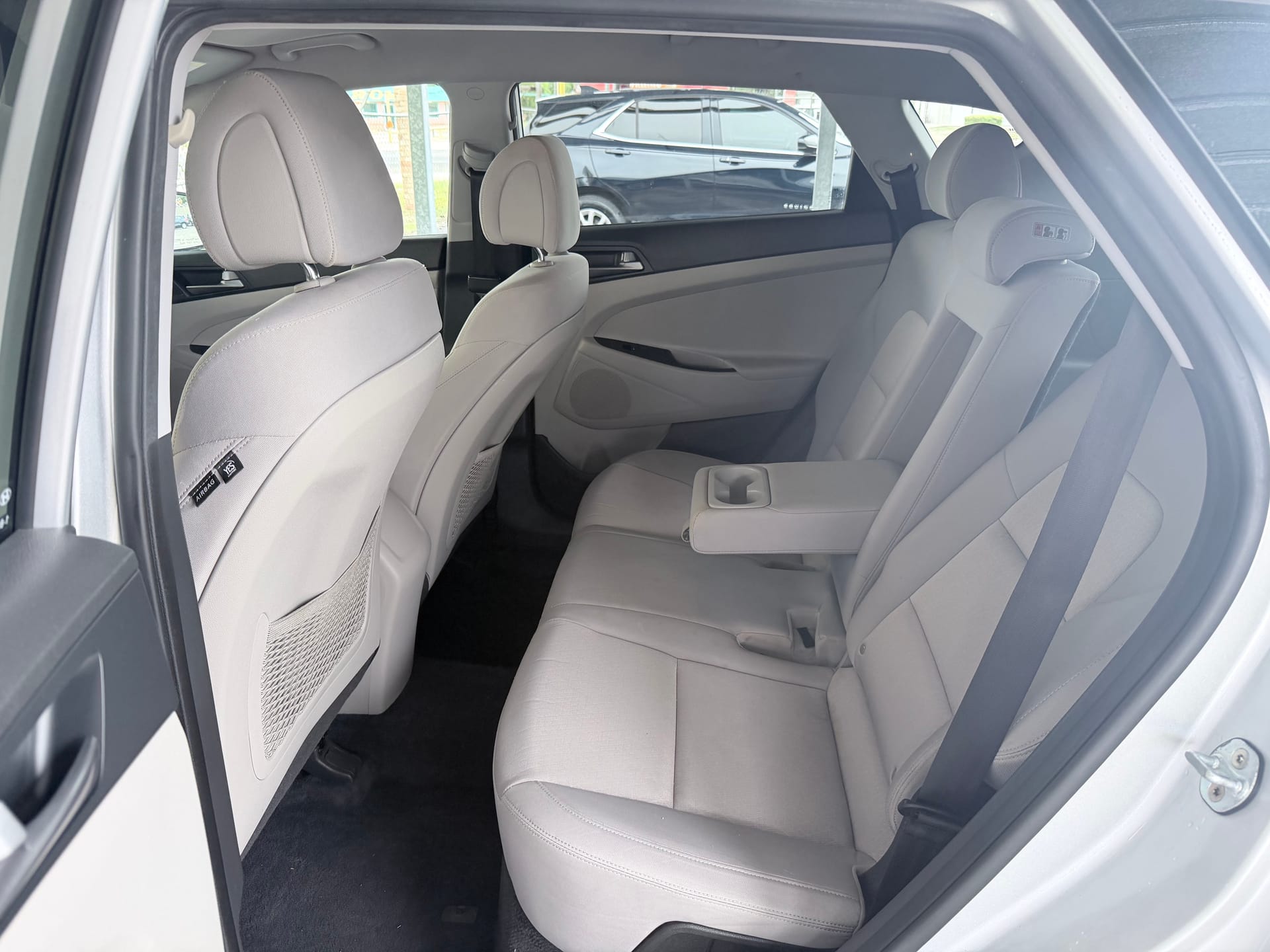 2017 HYUNDAI TUCSON - Gallery Image