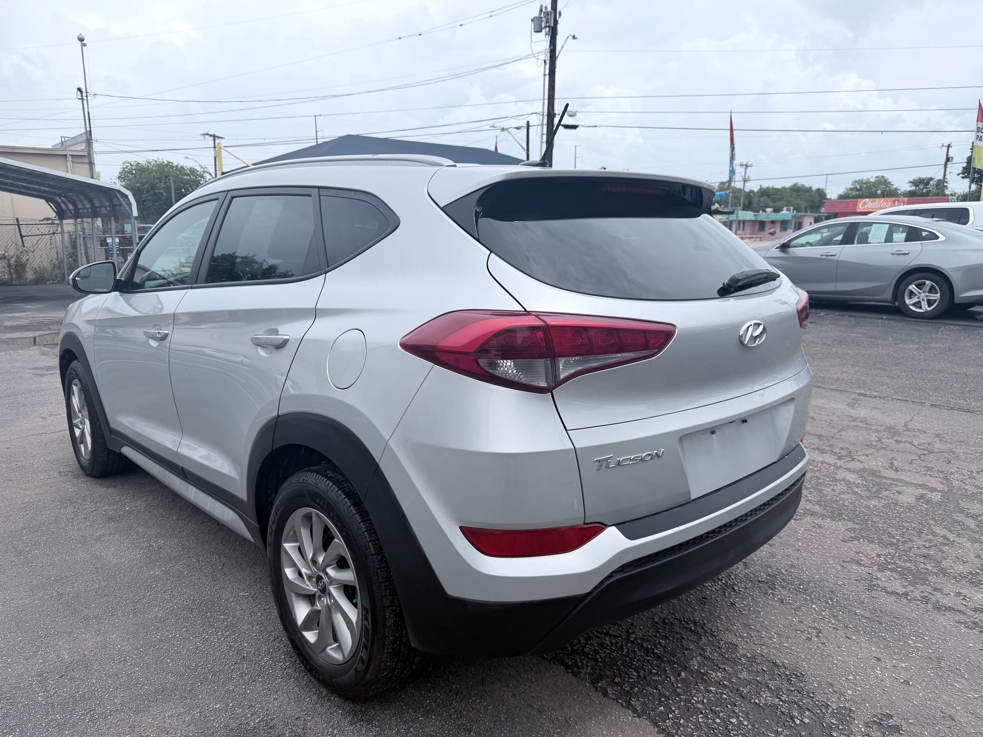 2017 HYUNDAI TUCSON - Gallery Image