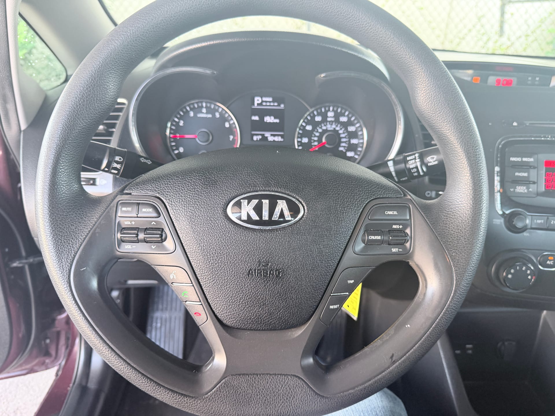 2018 KIA FORTE - Gallery Image