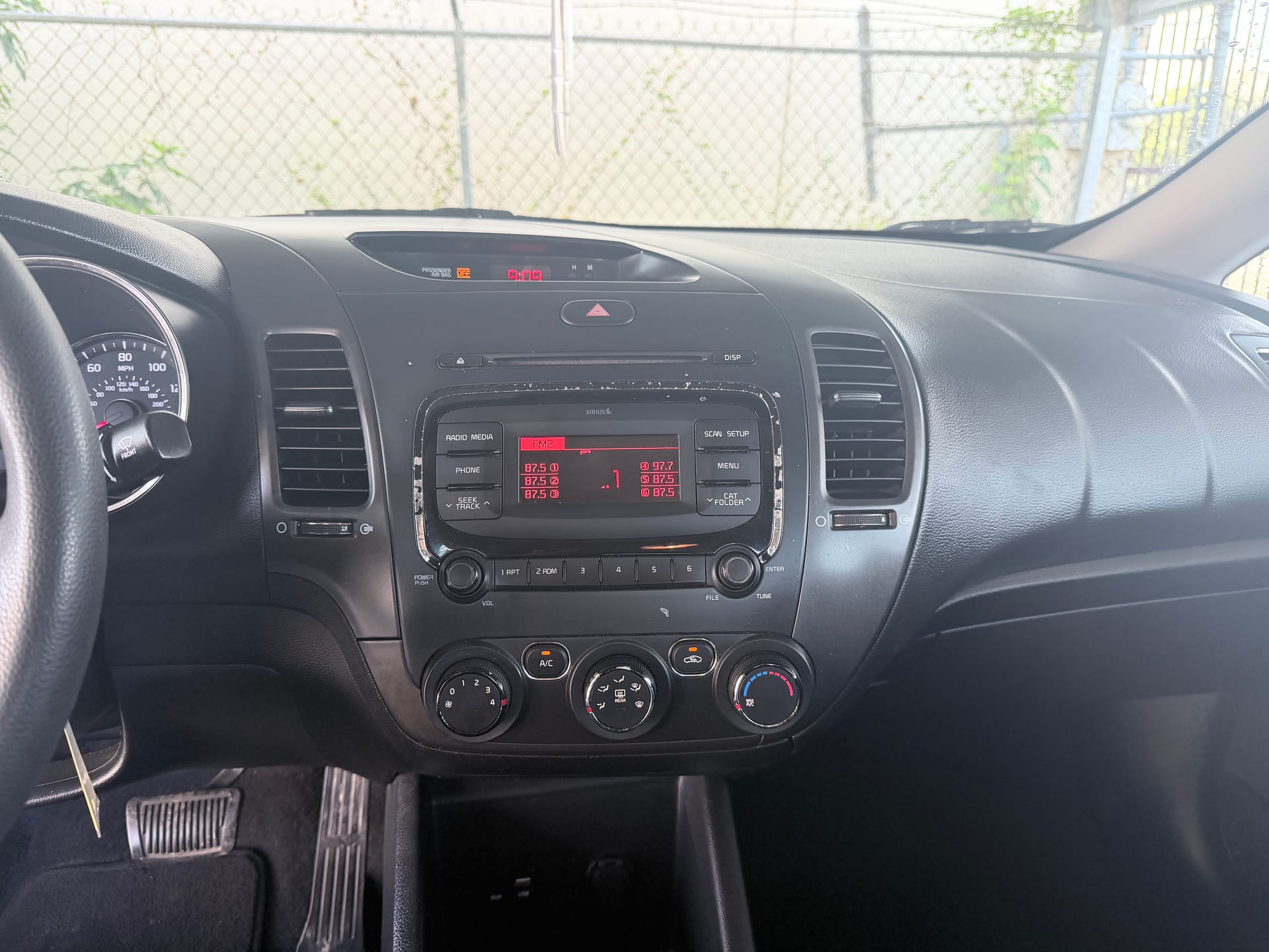 2018 KIA FORTE - Gallery Image