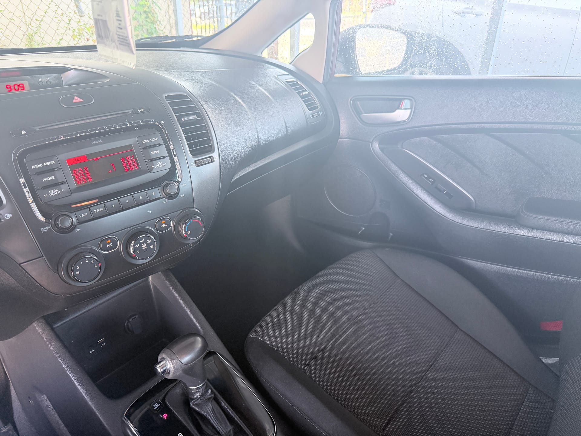2018 KIA FORTE - Gallery Image