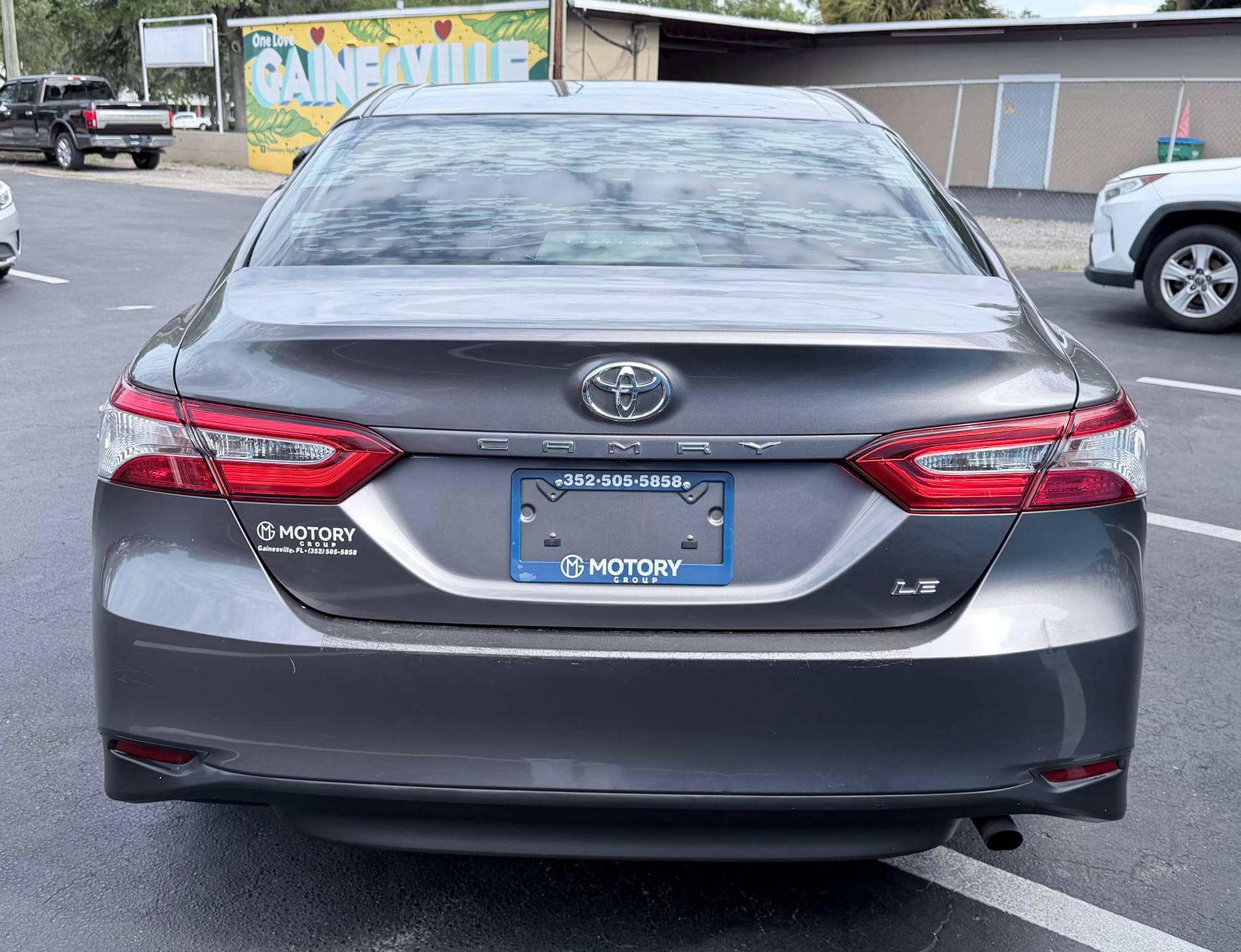2018 TOYOTA CAMRY - Gallery Image