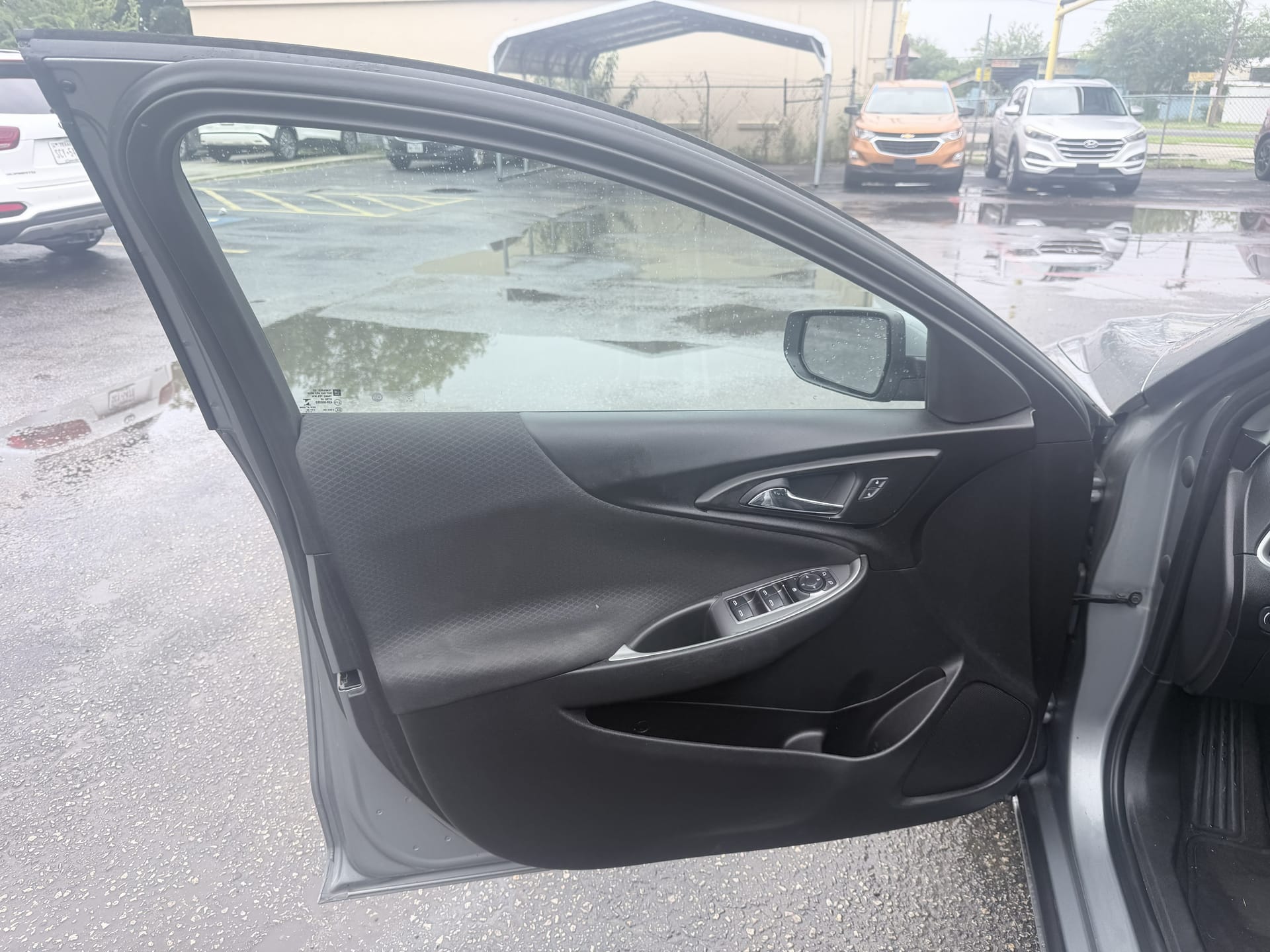 2024 CHEVROLET MALIBU - Gallery Image