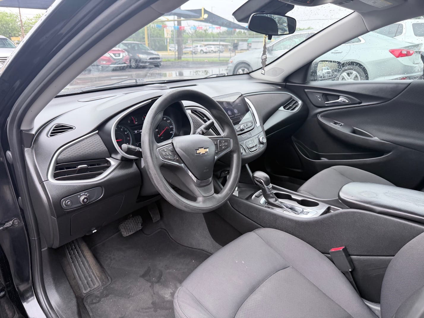 2023 CHEVROLET MALIBU - Gallery Image
