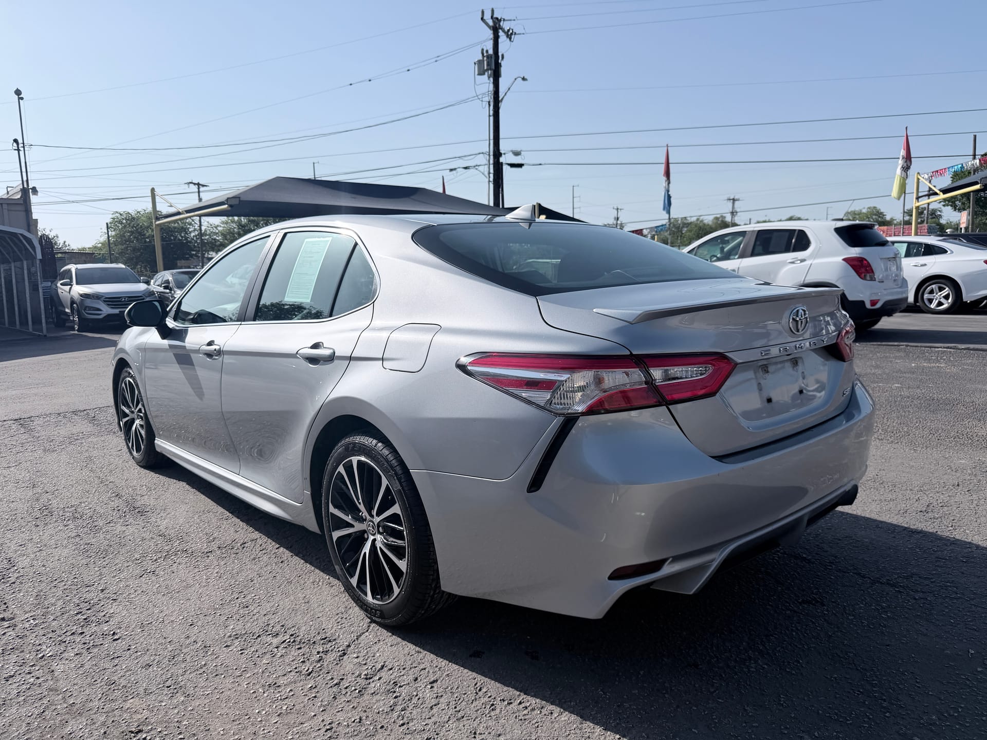 2020 TOYOTA CAMRY - Gallery Image
