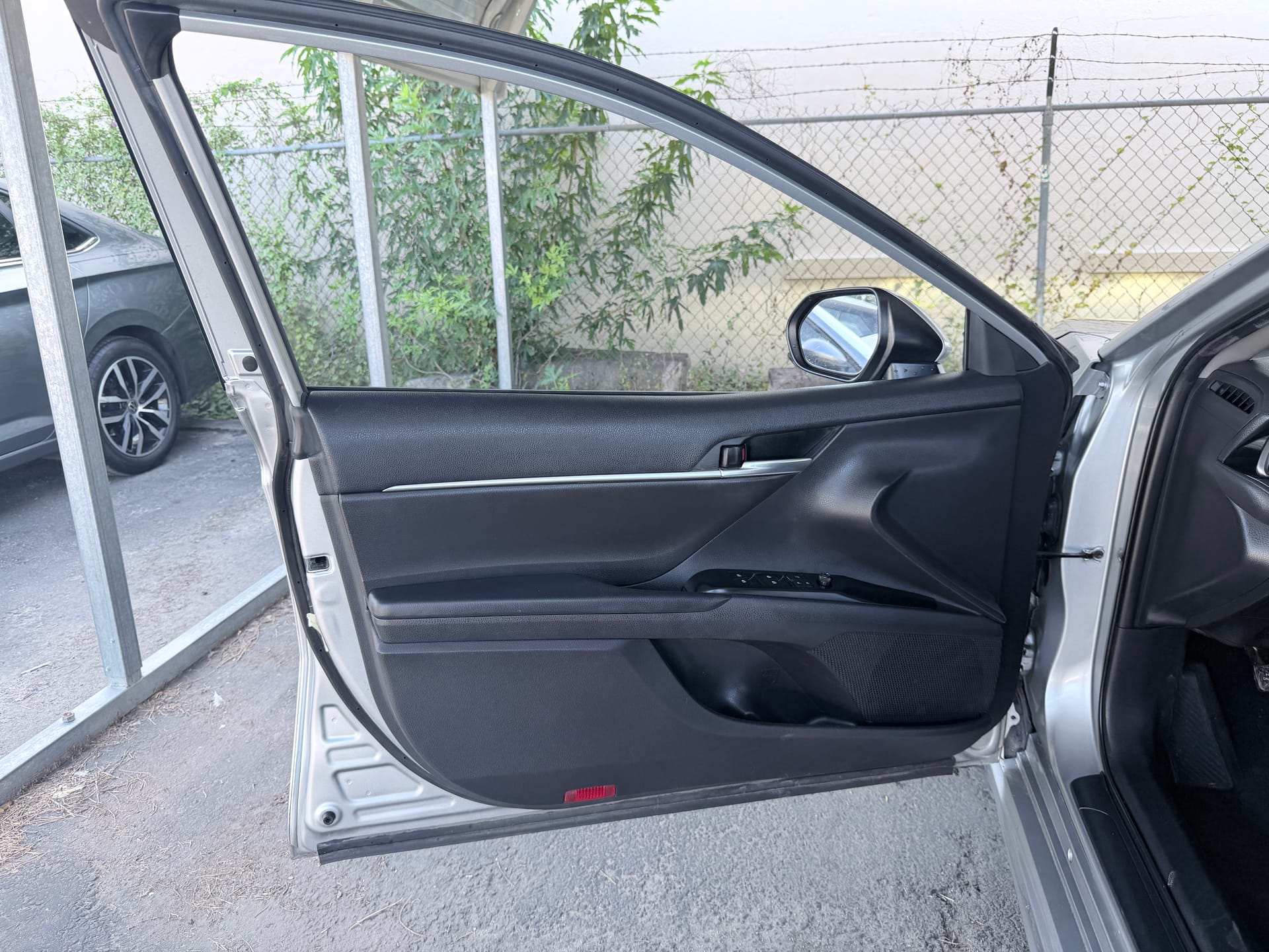 2020 TOYOTA CAMRY - Gallery Image