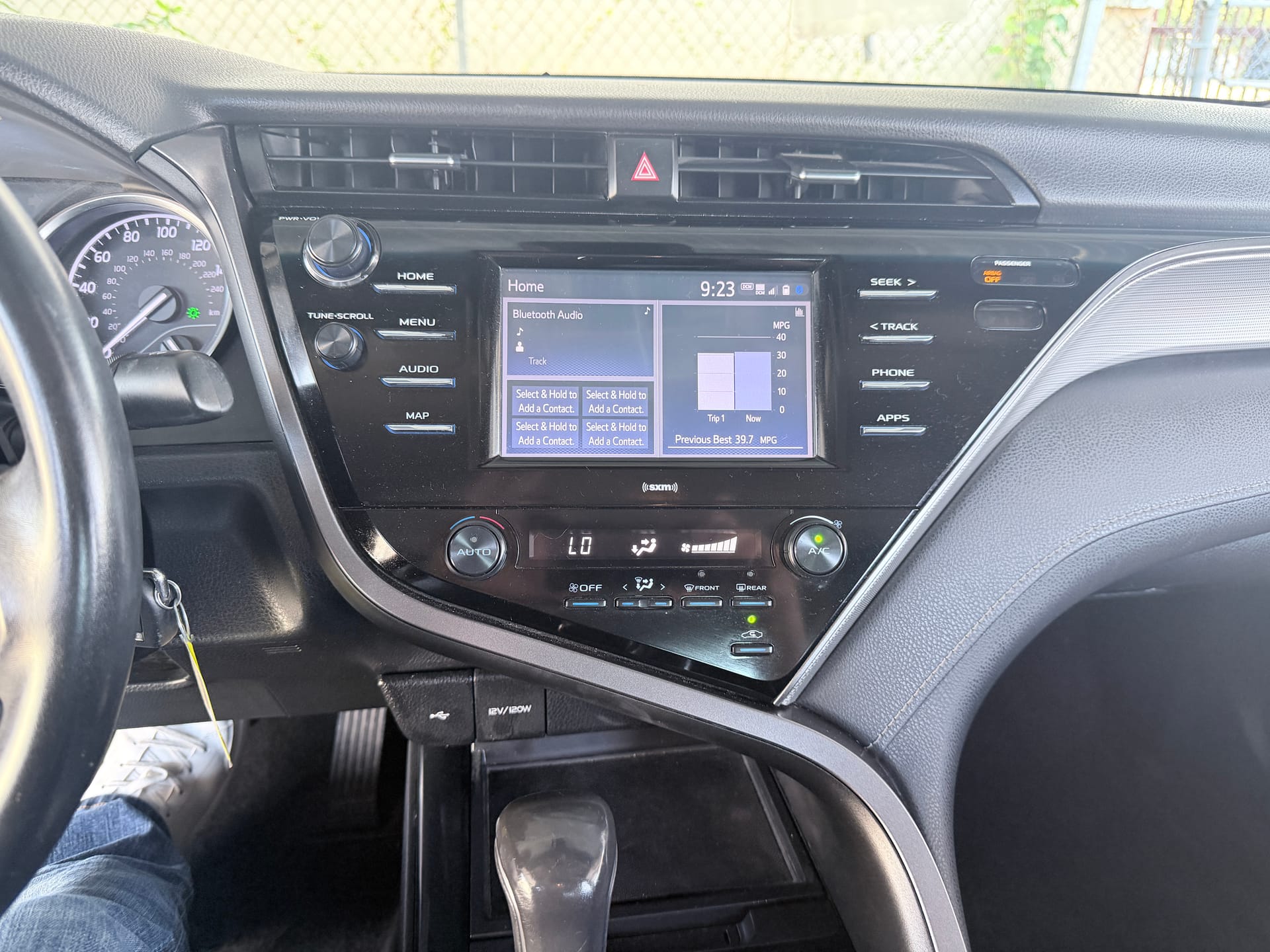 2020 TOYOTA CAMRY - Gallery Image
