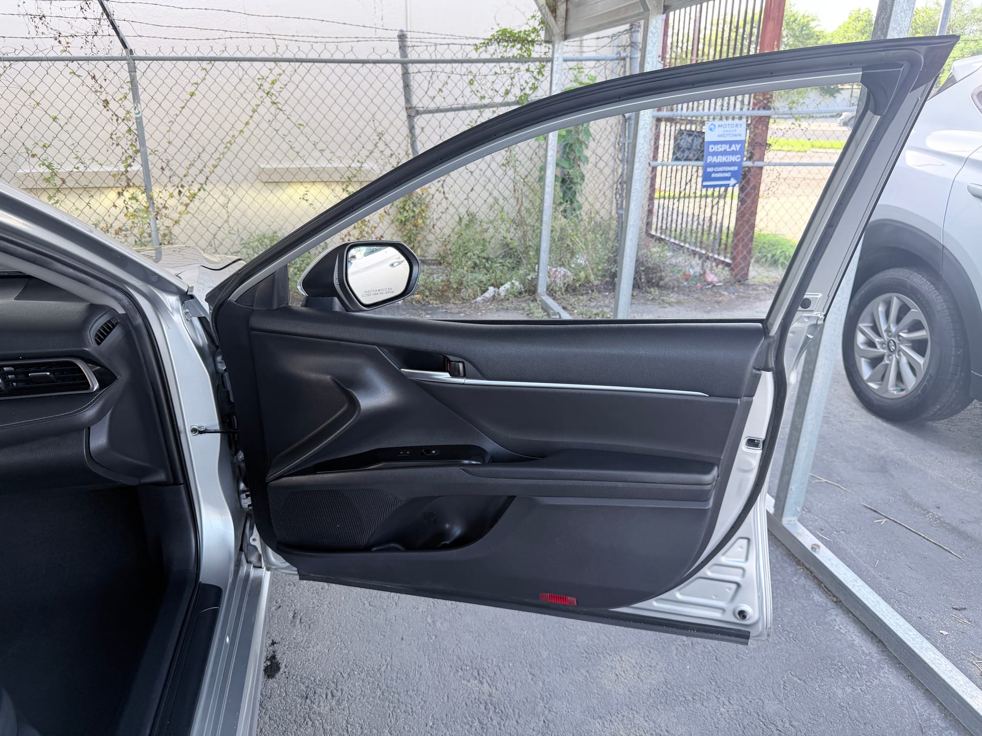 2020 TOYOTA CAMRY - Gallery Image