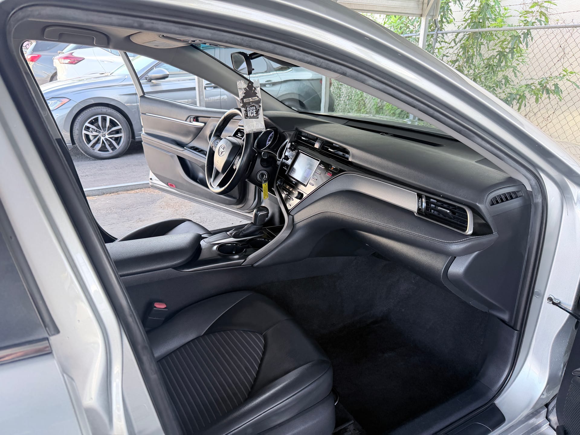 2020 TOYOTA CAMRY - Gallery Image