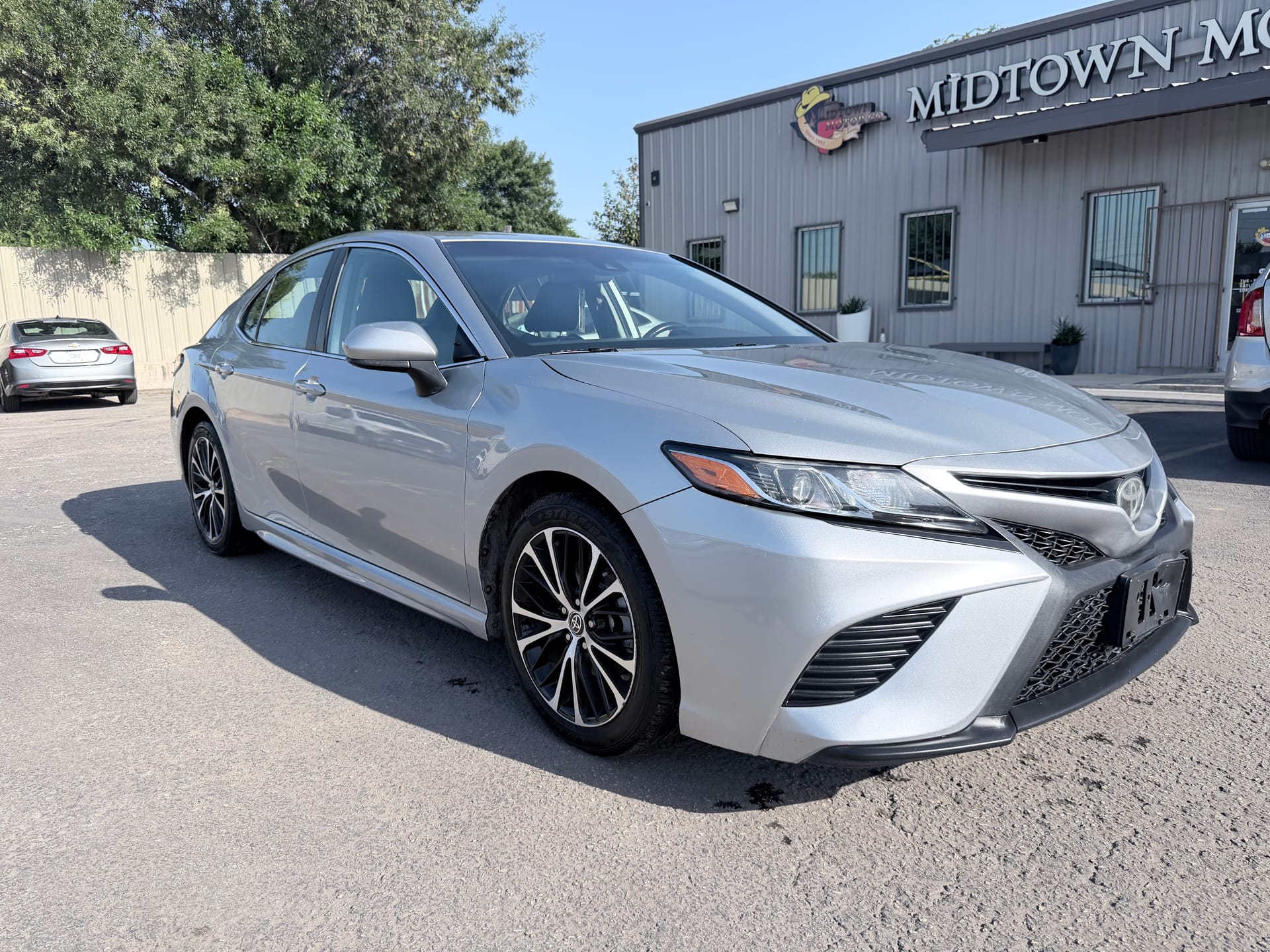2020 TOYOTA CAMRY - Gallery Image
