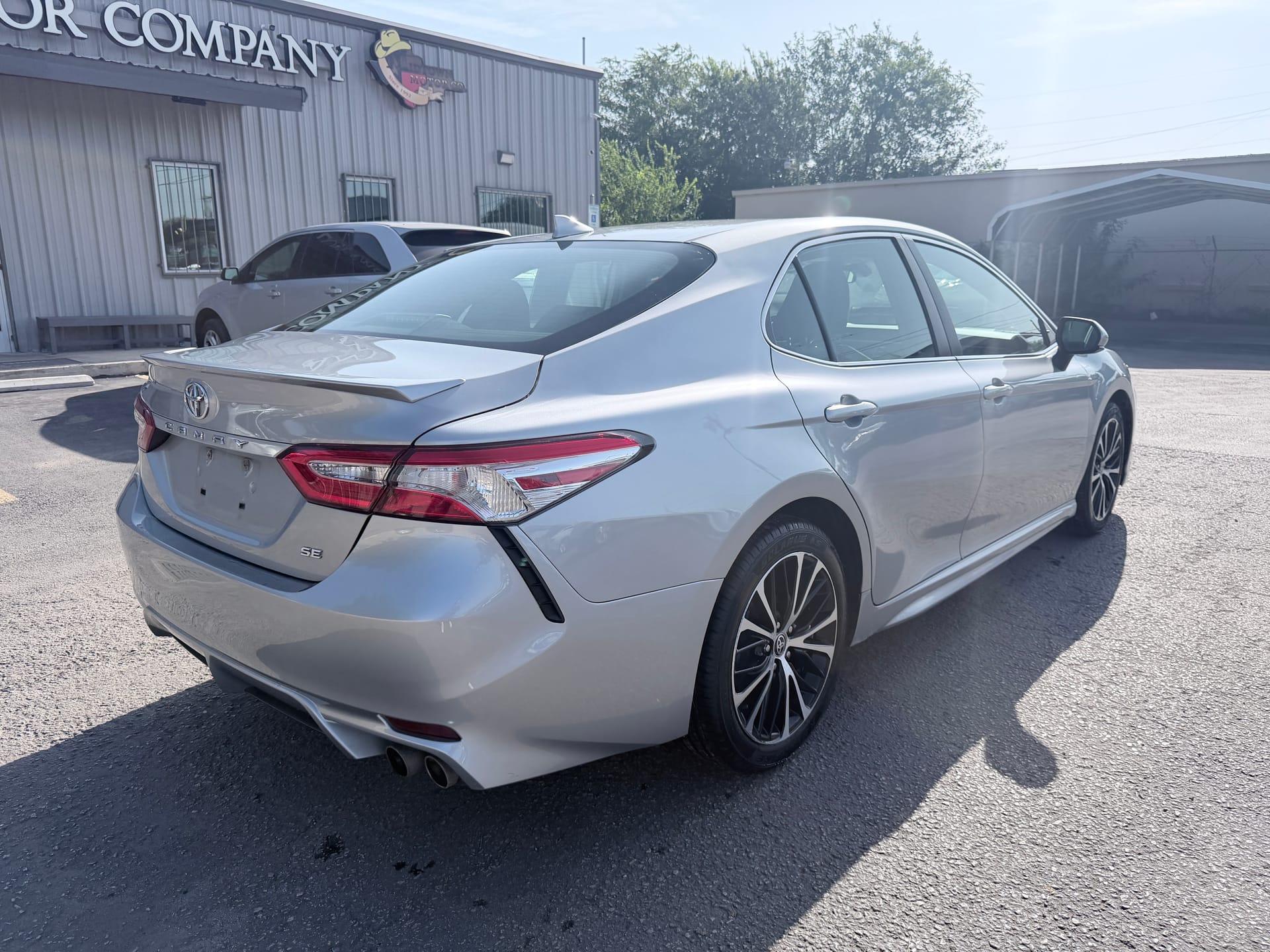 2020 TOYOTA CAMRY - Gallery Image