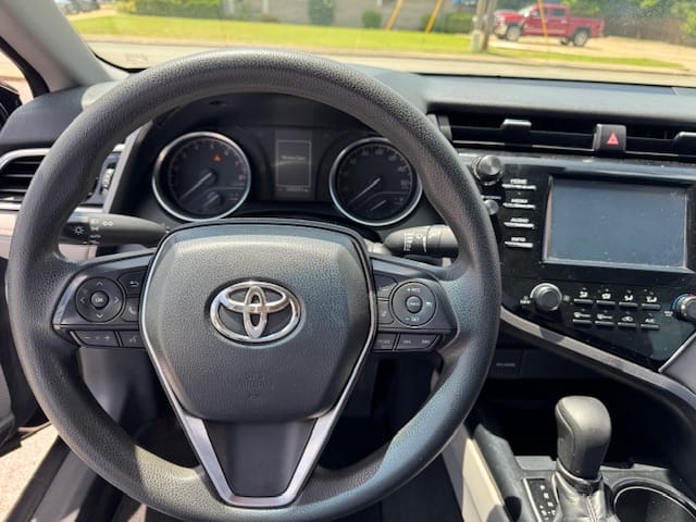 2018 TOYOTA CAMRY - Gallery Image