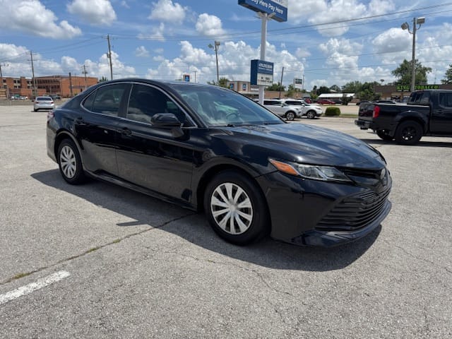 2018 TOYOTA CAMRY - Gallery Image