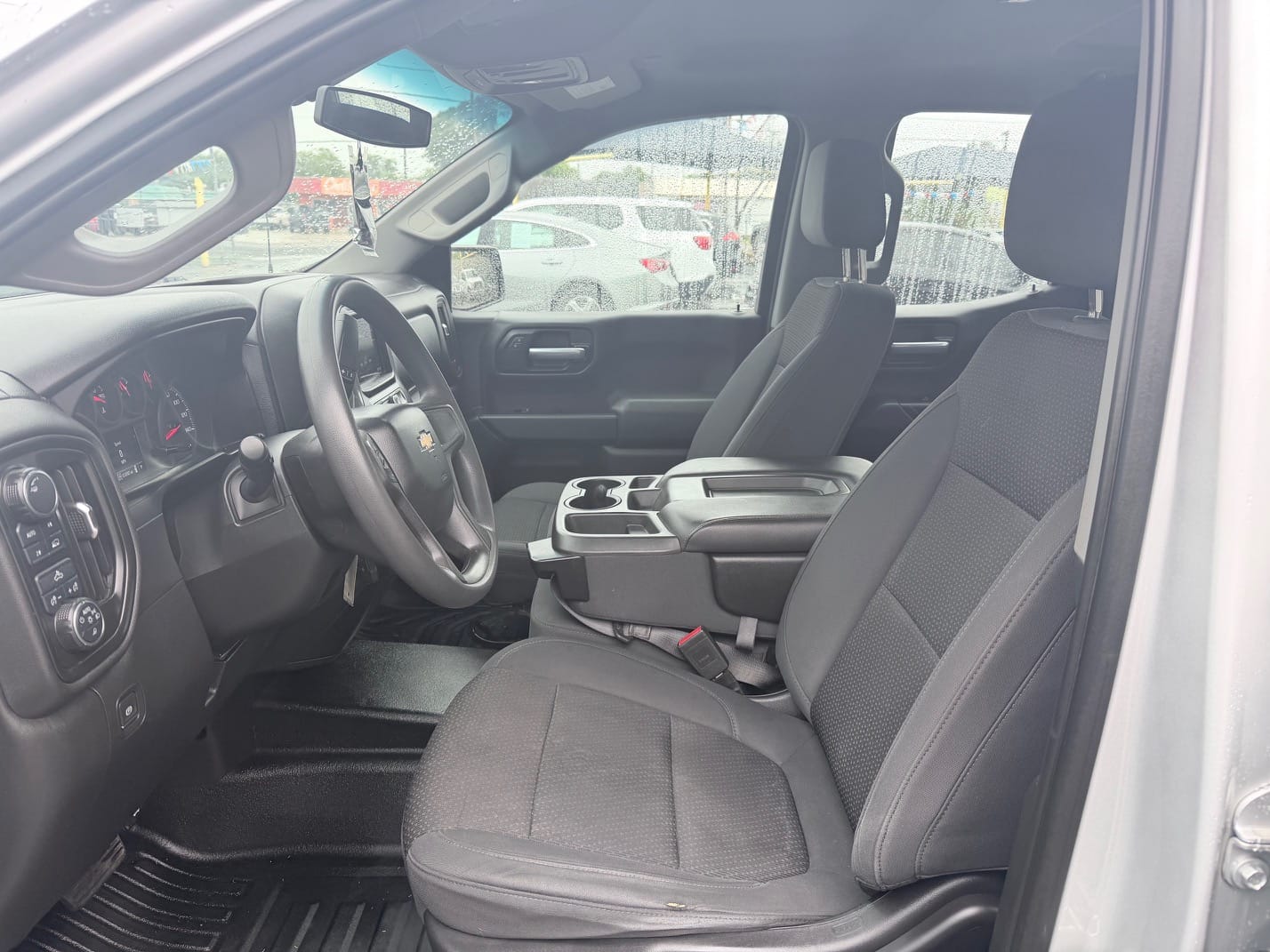2020 CHEVROLET SILVERADO - Gallery Image