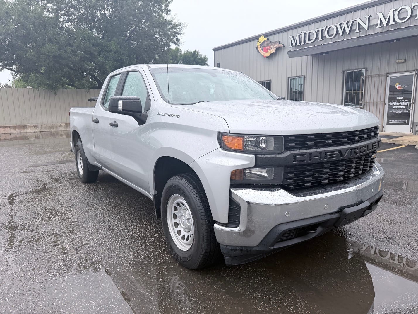 2020 CHEVROLET SILVERADO - Gallery Image