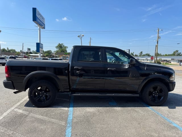 2022 RAM 1500 CLASSIC - Gallery Image