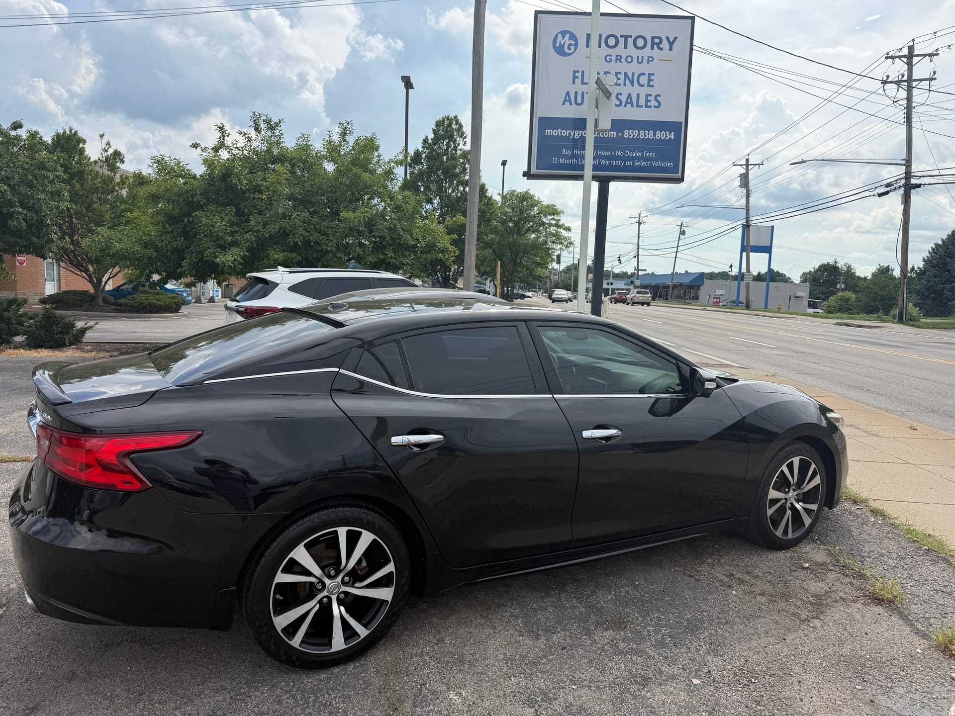 2017 NISSAN MAXIMA - Gallery Image