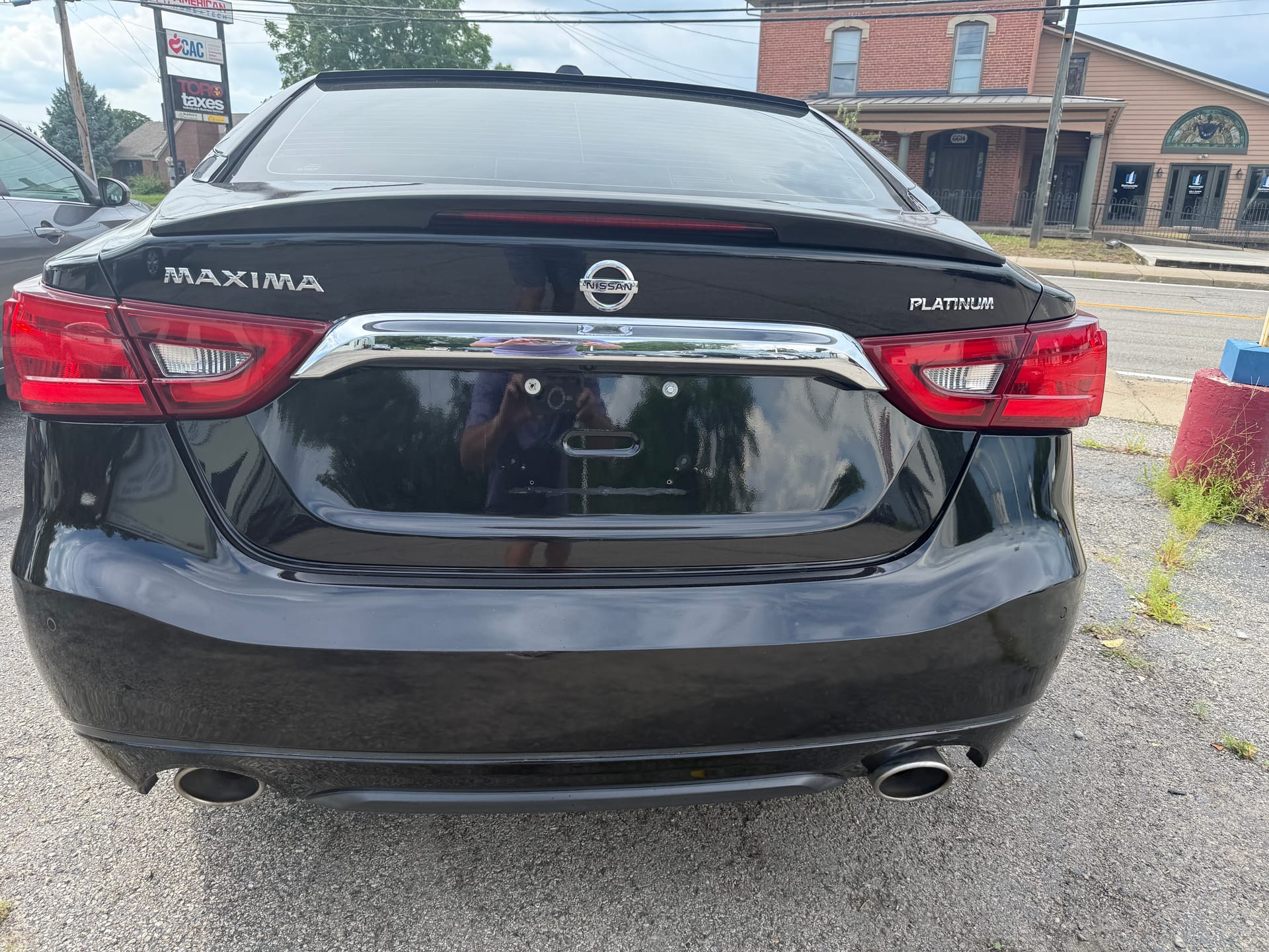 2017 NISSAN MAXIMA - Gallery Image