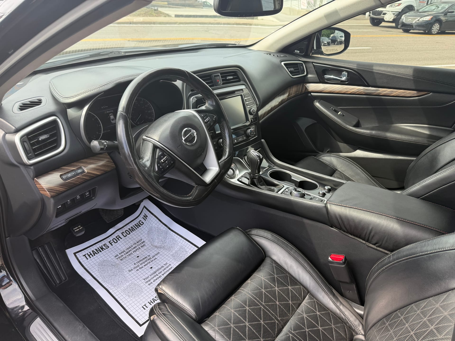 2017 NISSAN MAXIMA - Gallery Image