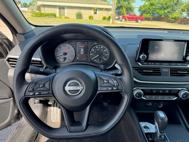 2024 NISSAN ALTIMA - Gallery Image