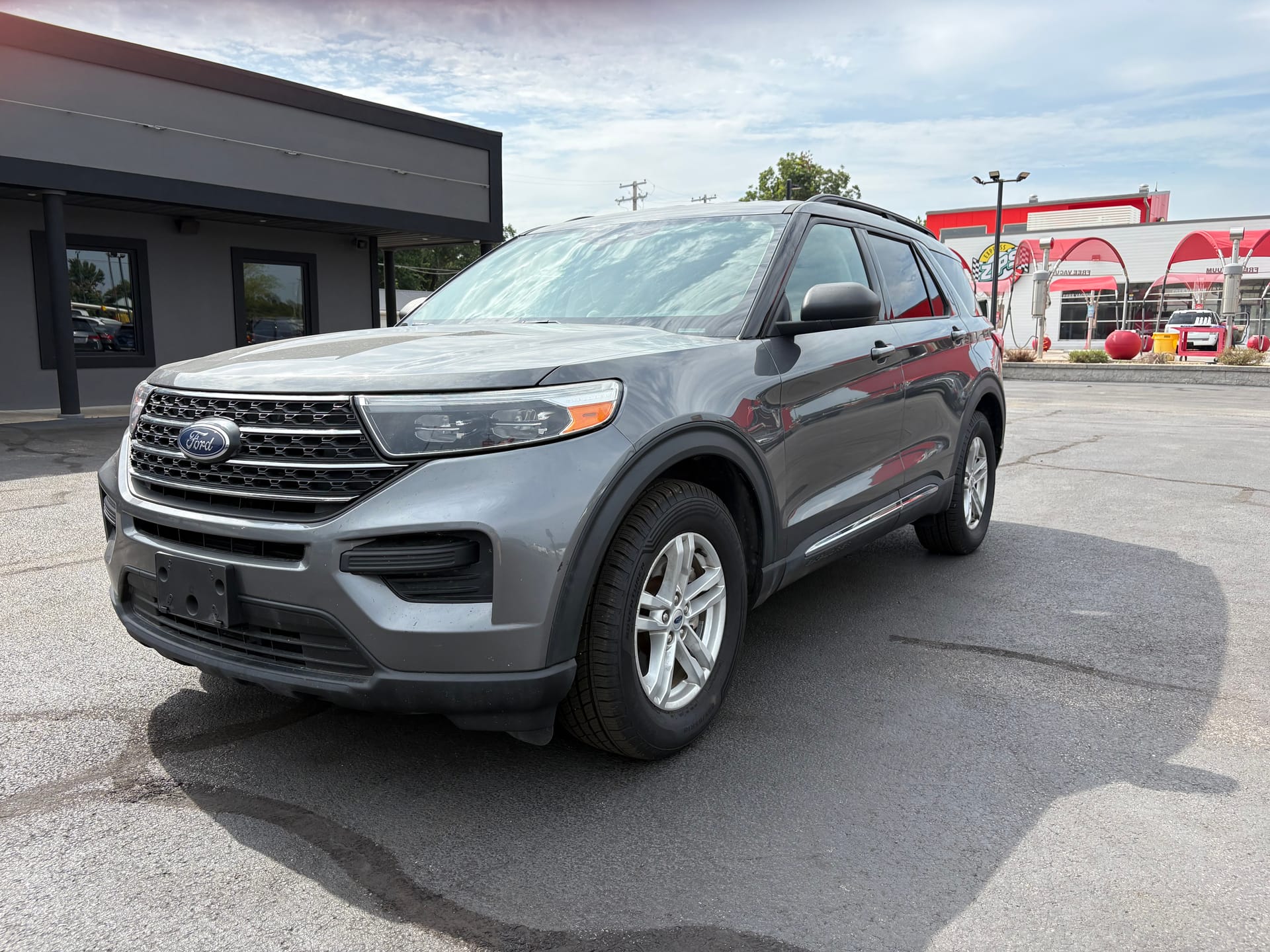 2023 FORD EXPLORER - Gallery Image