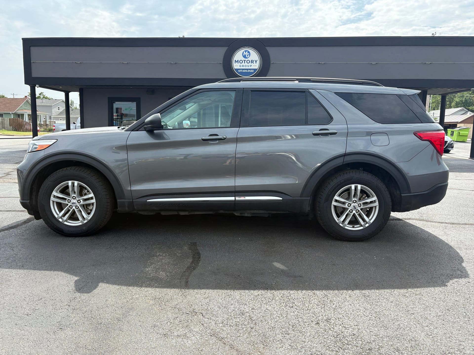 2023 FORD EXPLORER - Gallery Image
