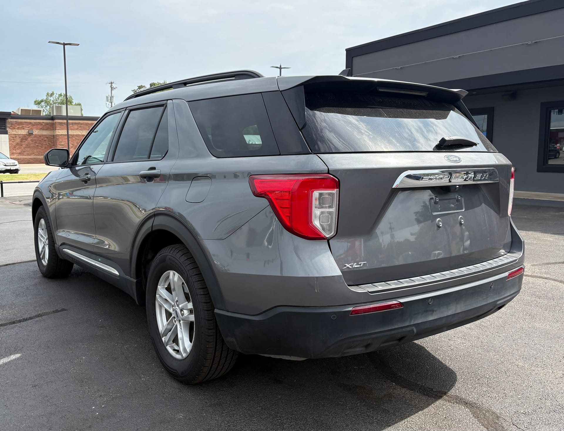 2023 FORD EXPLORER - Gallery Image
