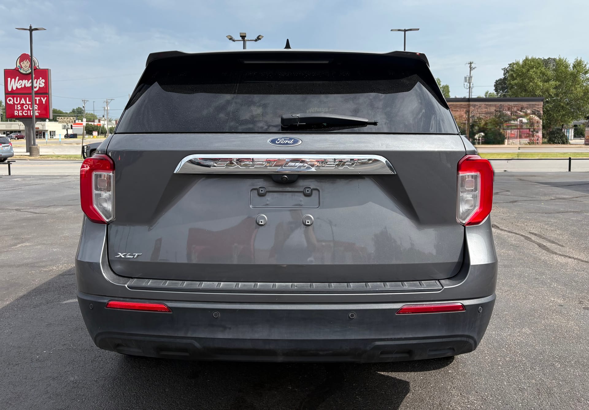 2023 FORD EXPLORER - Gallery Image