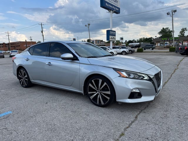 2020 NISSAN ALTIMA - Gallery Image