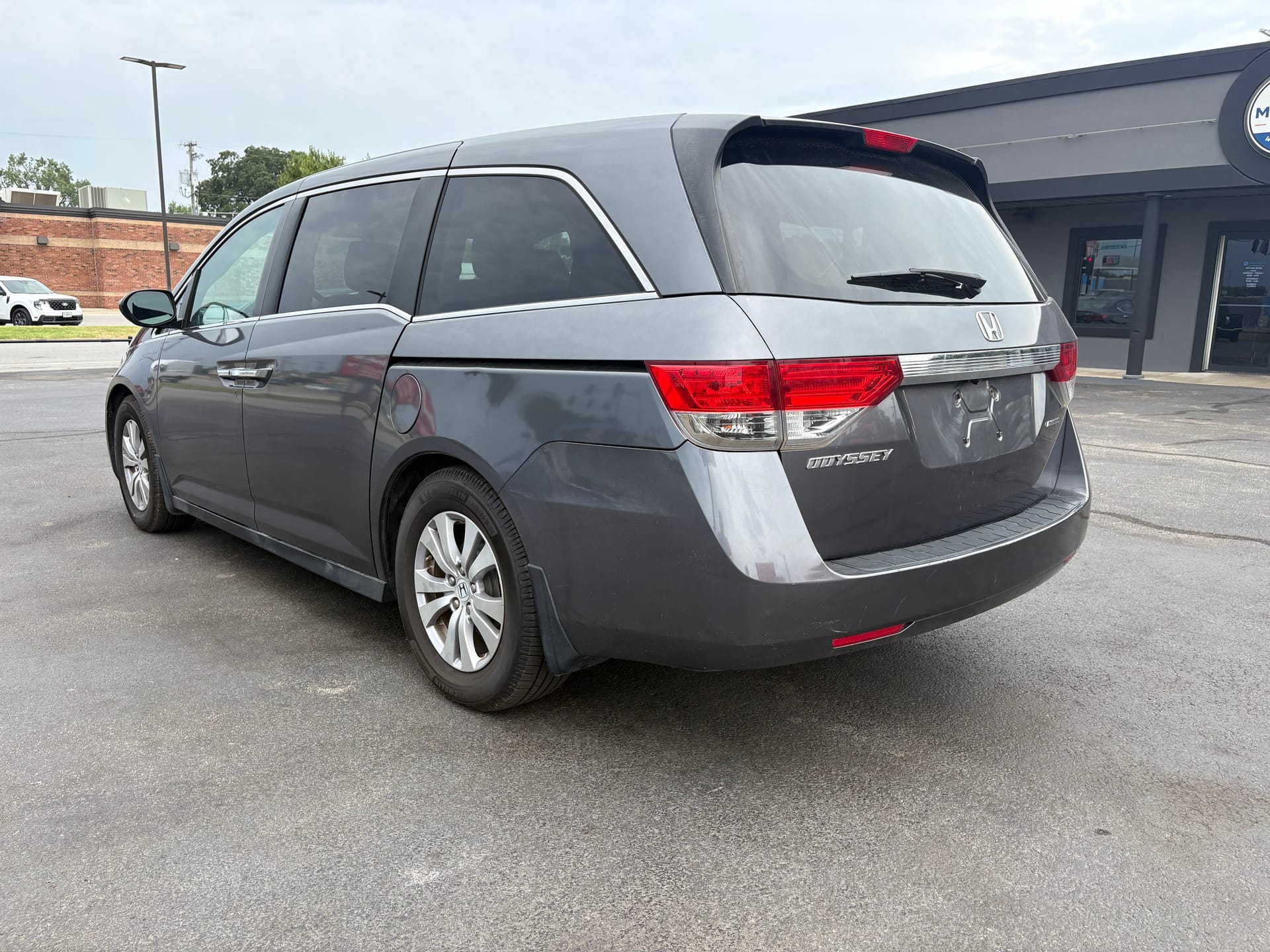 2016 HONDA ODYSSEY - Gallery Image