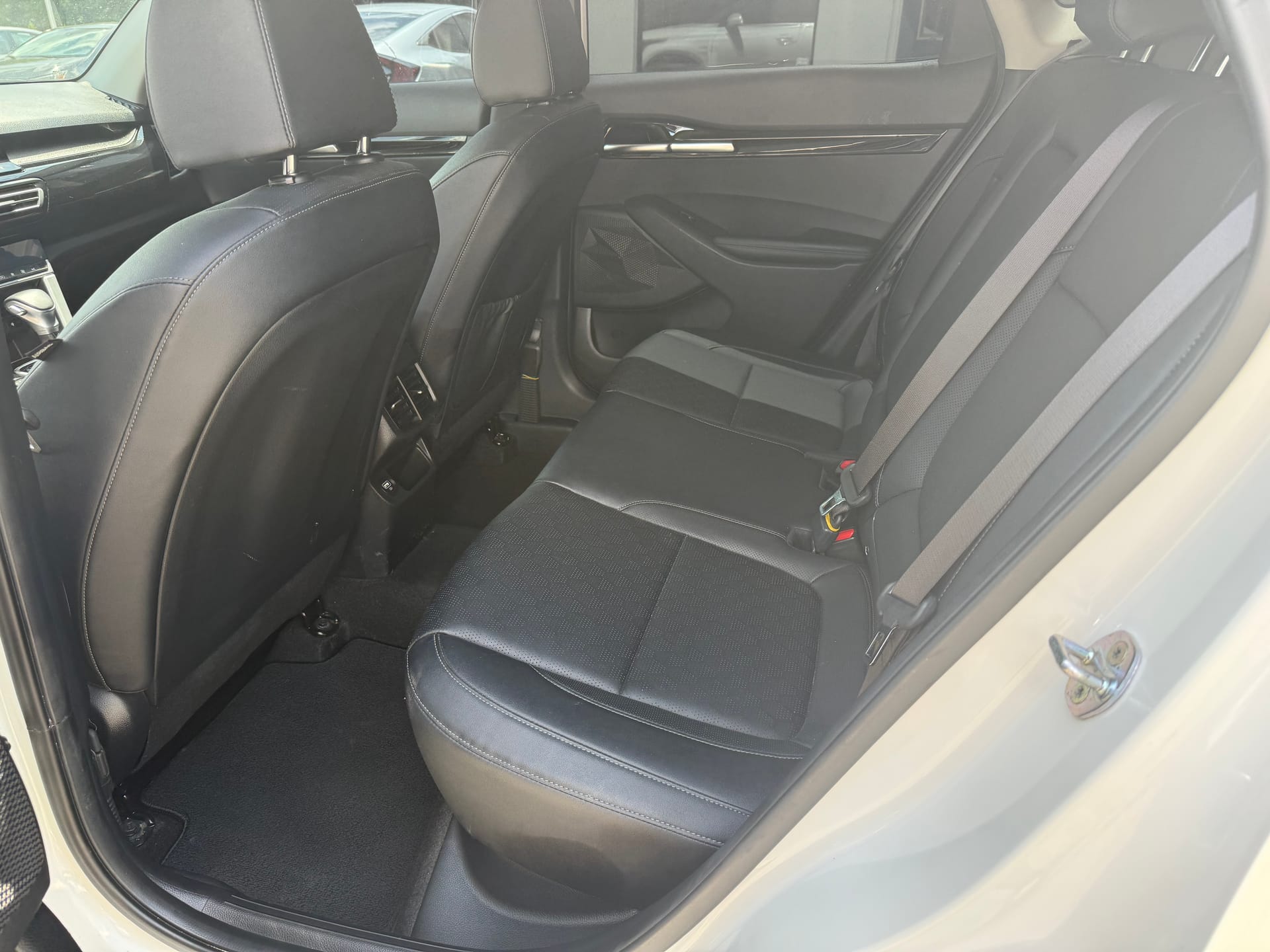 2021 KIA SELTOS - Gallery Image
