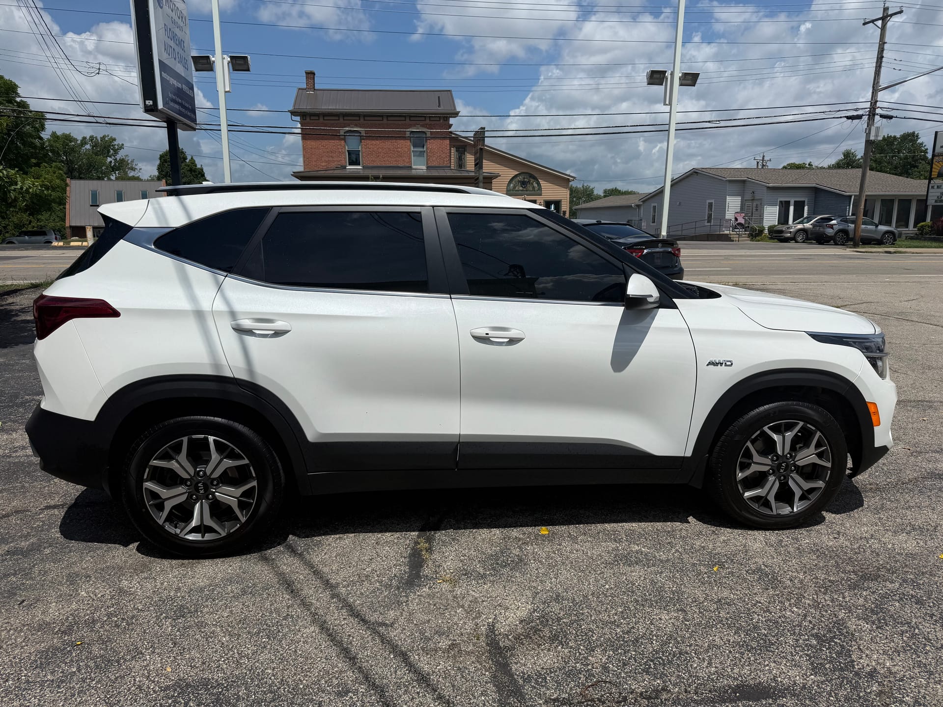 2021 KIA SELTOS - Gallery Image