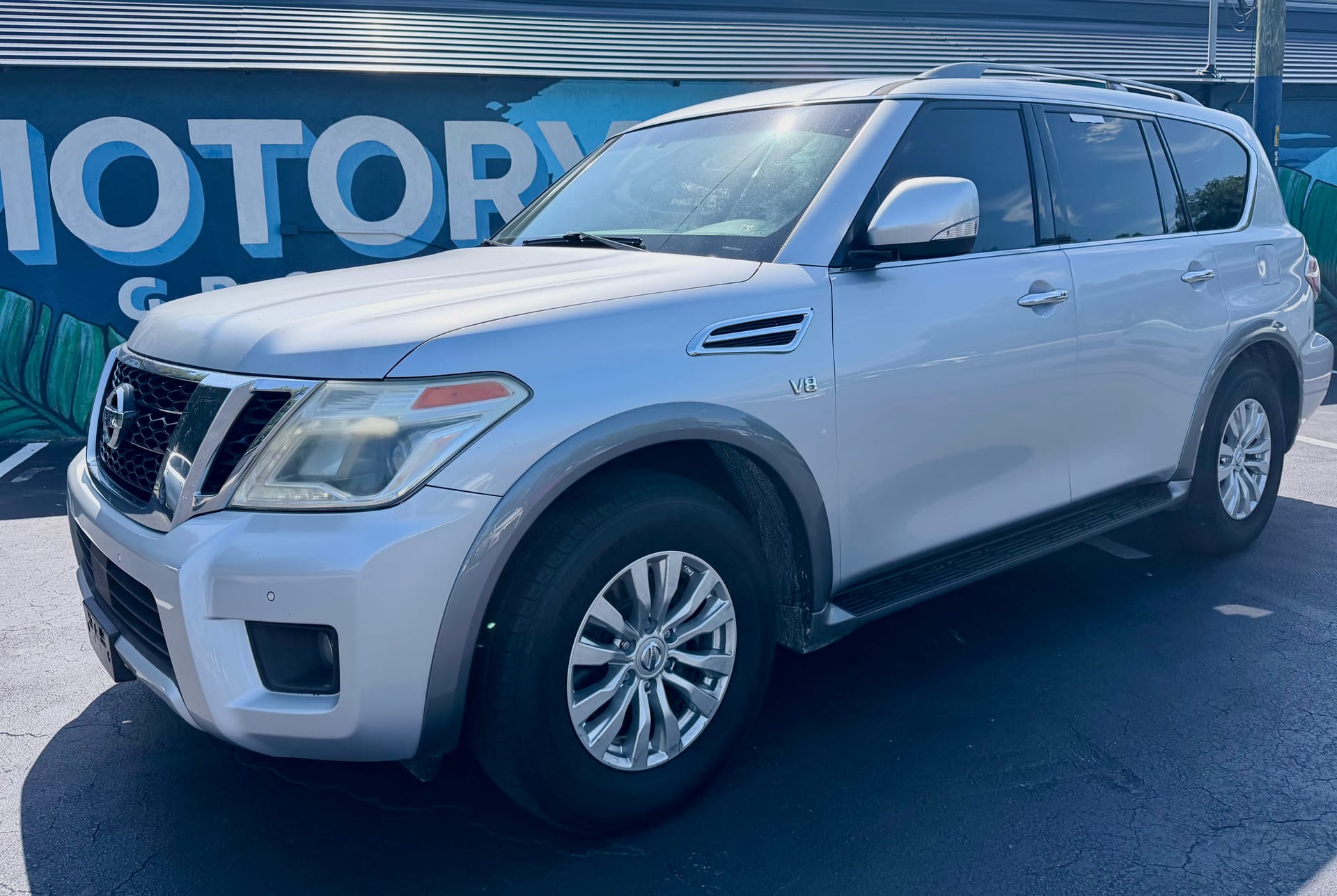 2017 NISSAN ARMADA - Gallery Image