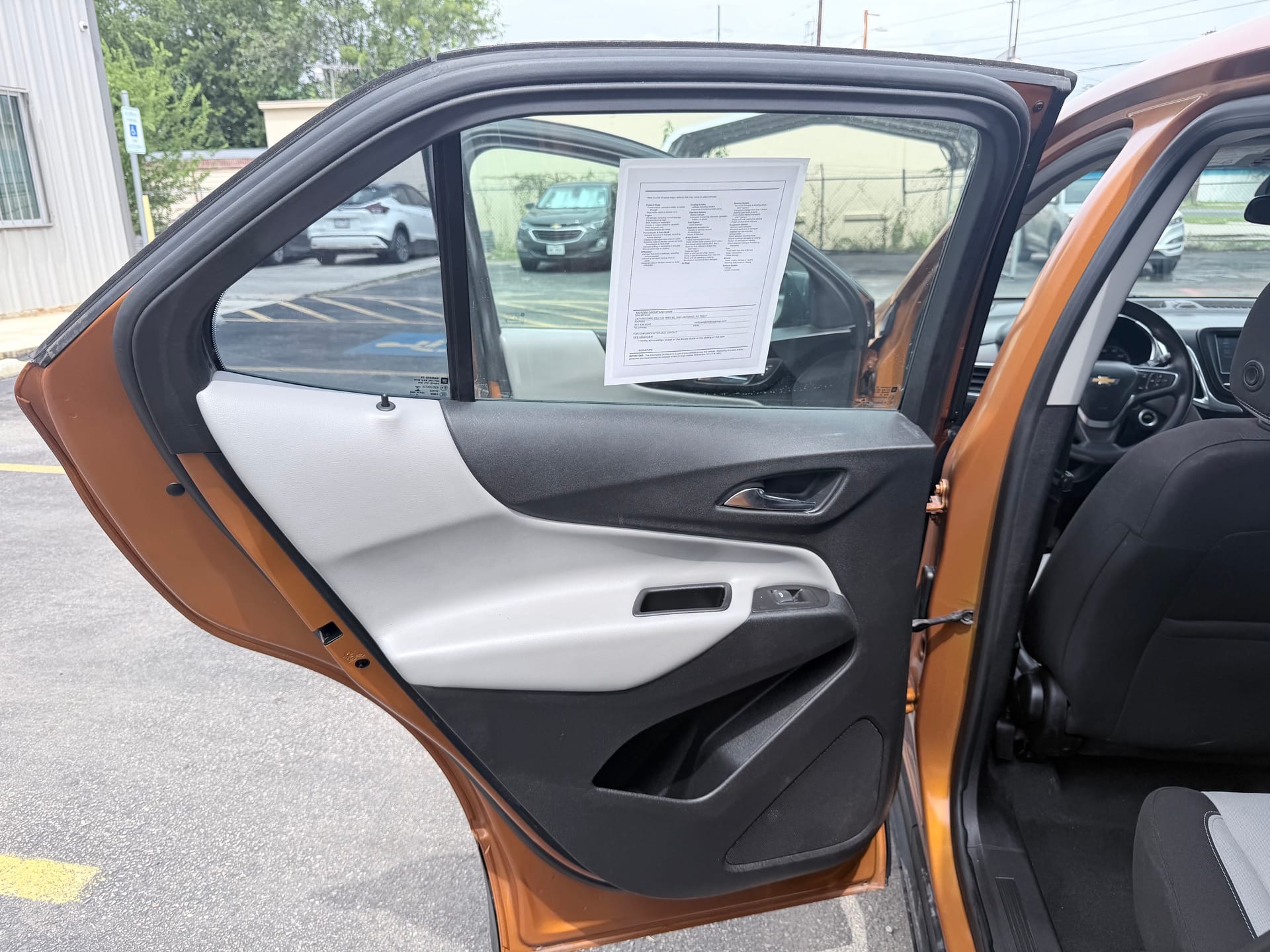2018 CHEVROLET EQUINOX - Gallery Image
