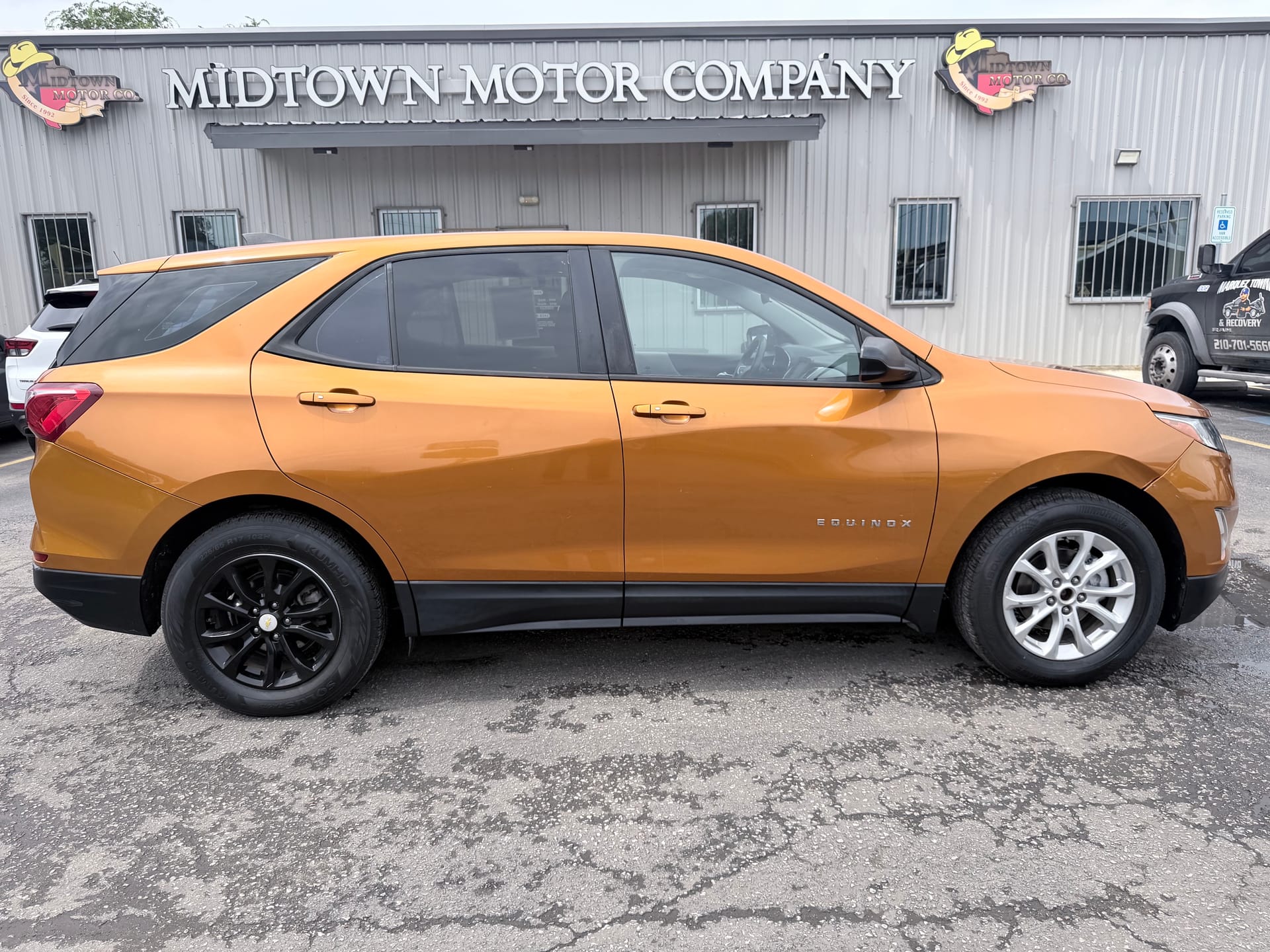 2018 CHEVROLET EQUINOX - Gallery Image