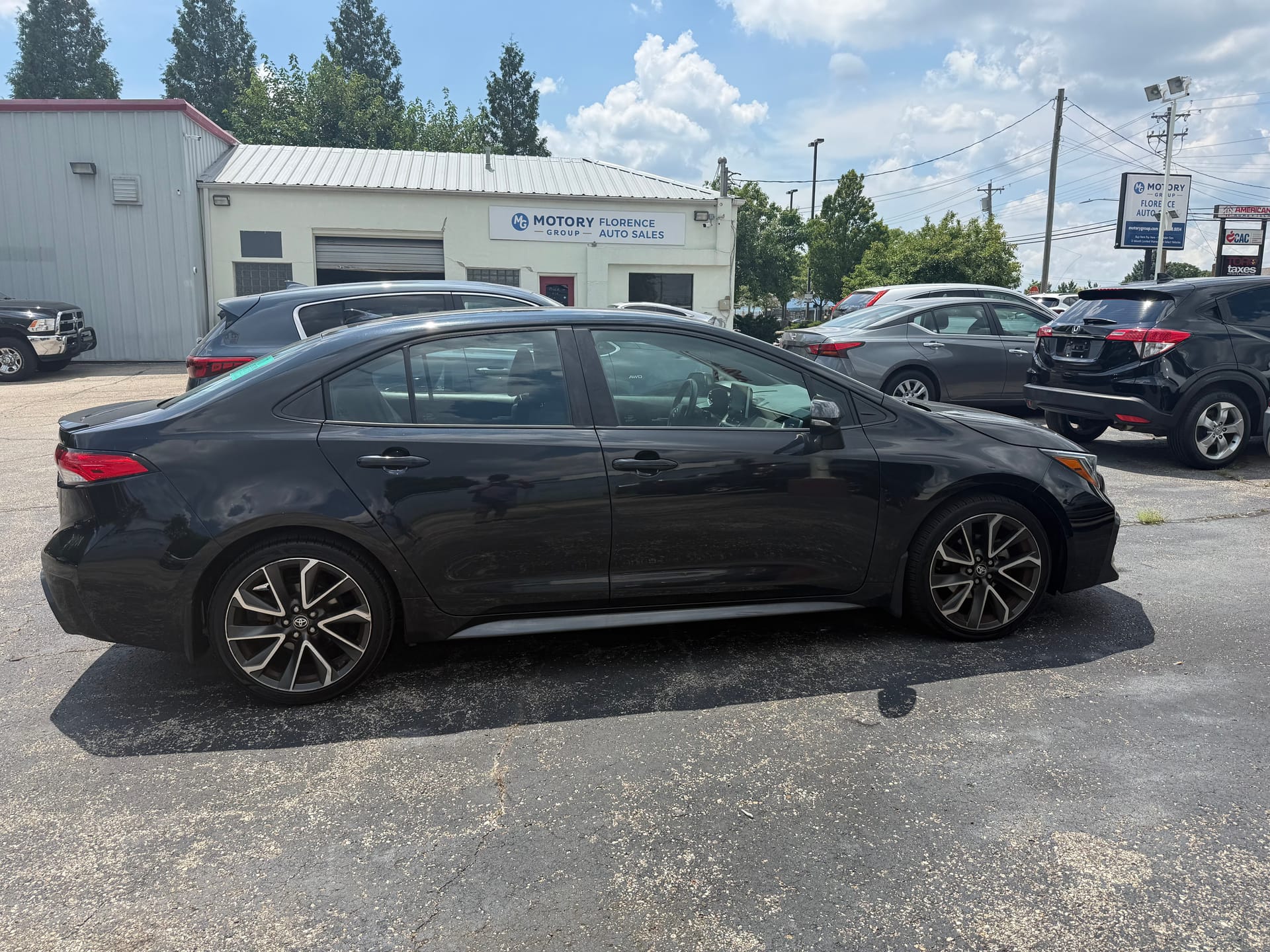 2020 TOYOTA COROLLA - Gallery Image