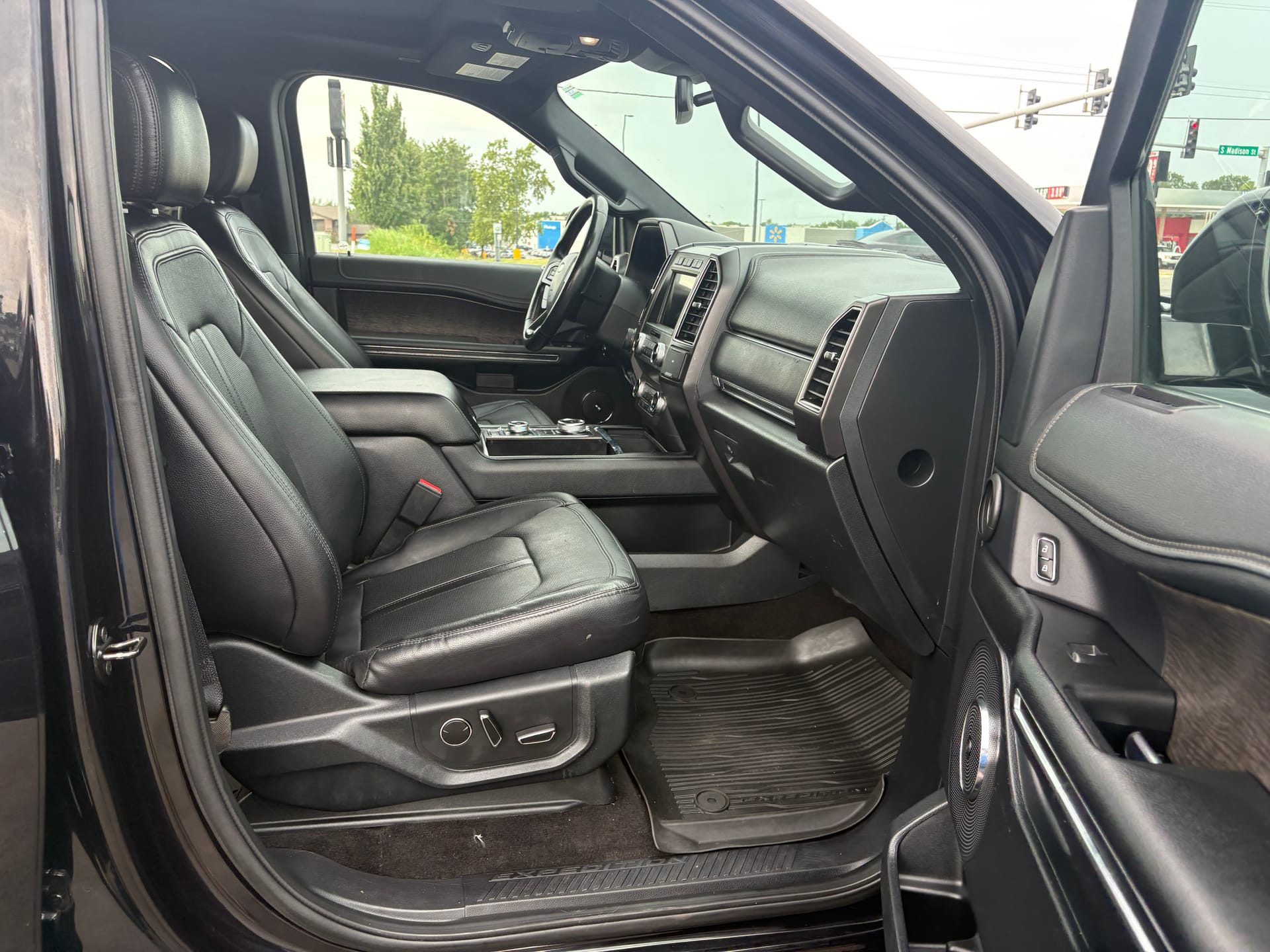 2019 FORD EXPEDITION MAX - Gallery Image