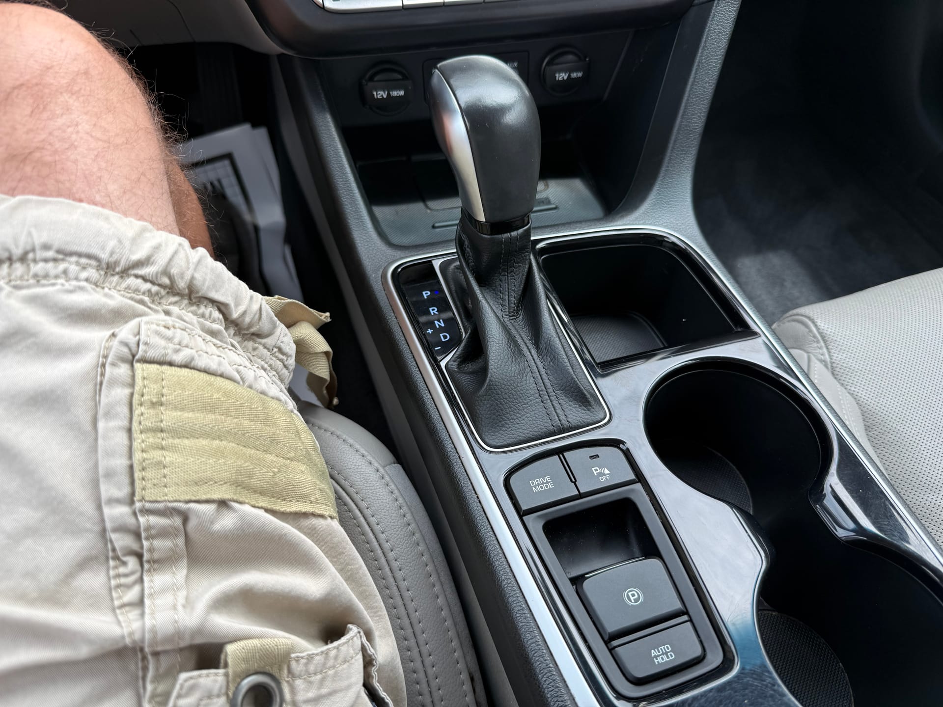2019 HYUNDAI SONATA - Gallery Image