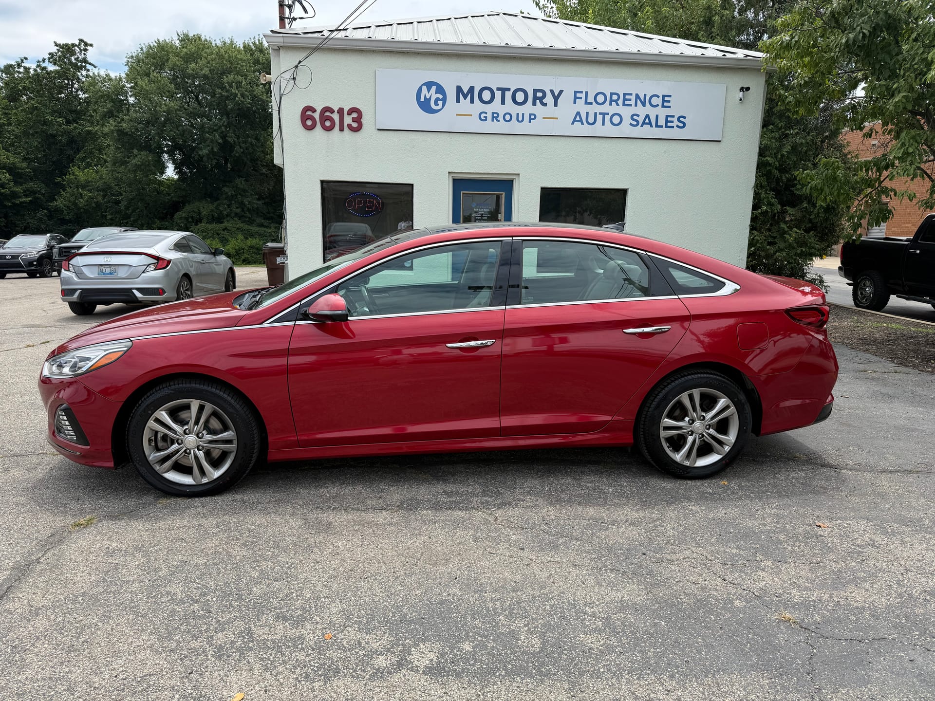 2019 HYUNDAI SONATA - Gallery Image