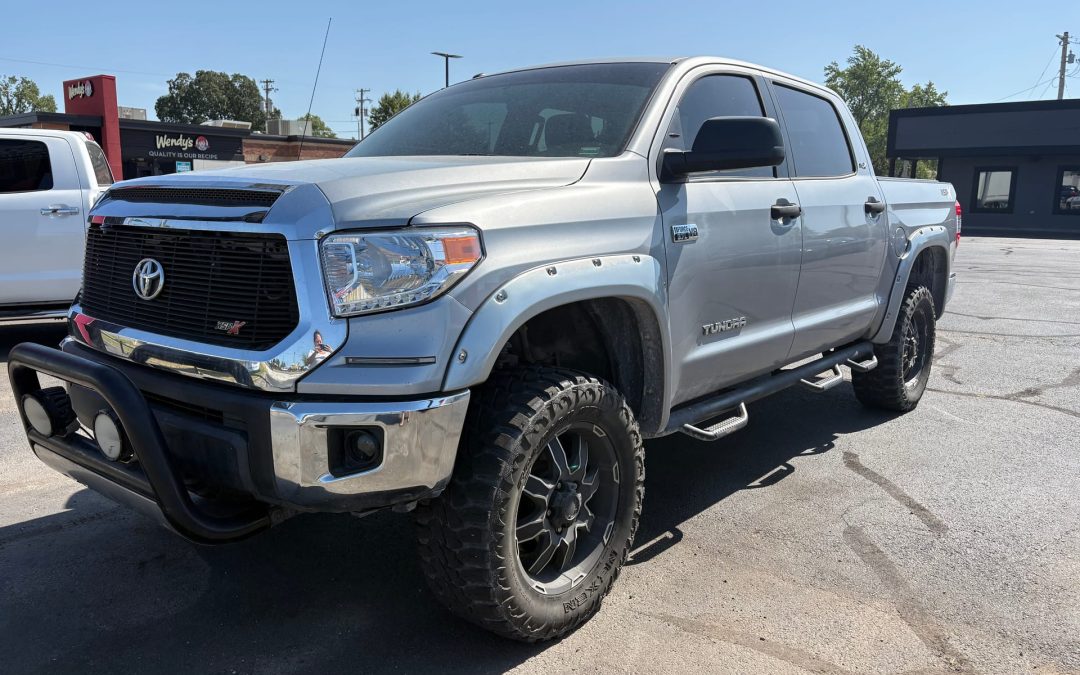 2016 TOYOTA TUNDRA