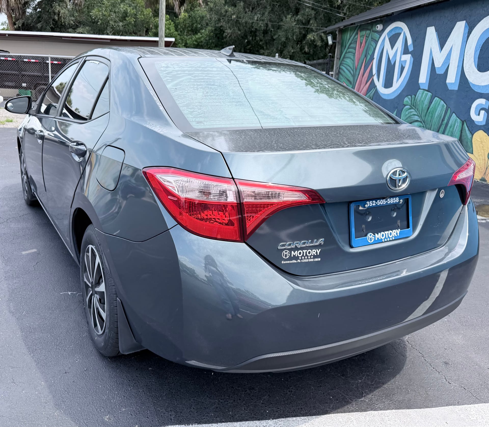 2015 TOYOTA COROLLA - Gallery Image