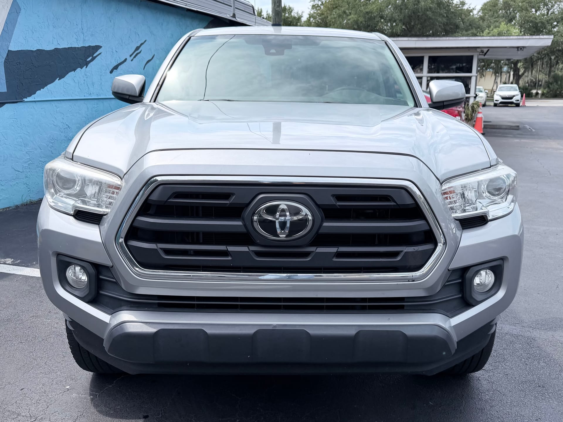 2019 TOYOTA TACOMA - Gallery Image