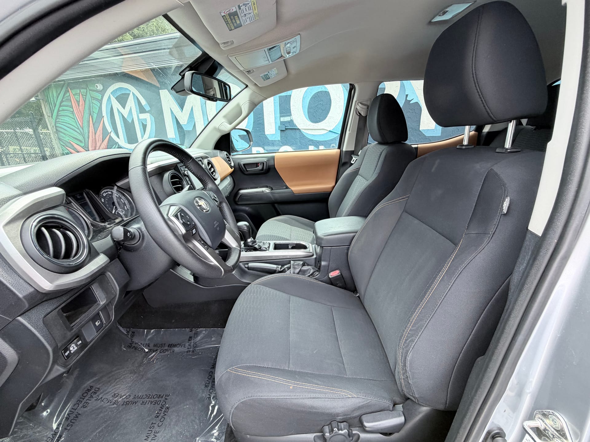 2019 TOYOTA TACOMA - Gallery Image